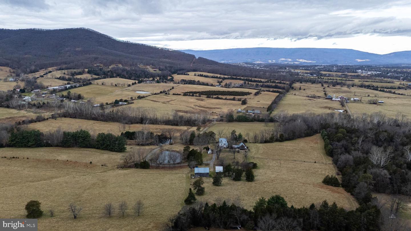 1159 PINE GROVE RD, STANLEY, Virginia 22851, 3 Bedrooms Bedrooms, 7 Rooms Rooms,1 BathroomBathrooms,Residential,For Sale,1159 PINE GROVE RD,VAPA2005694 MLS # VAPA2005694