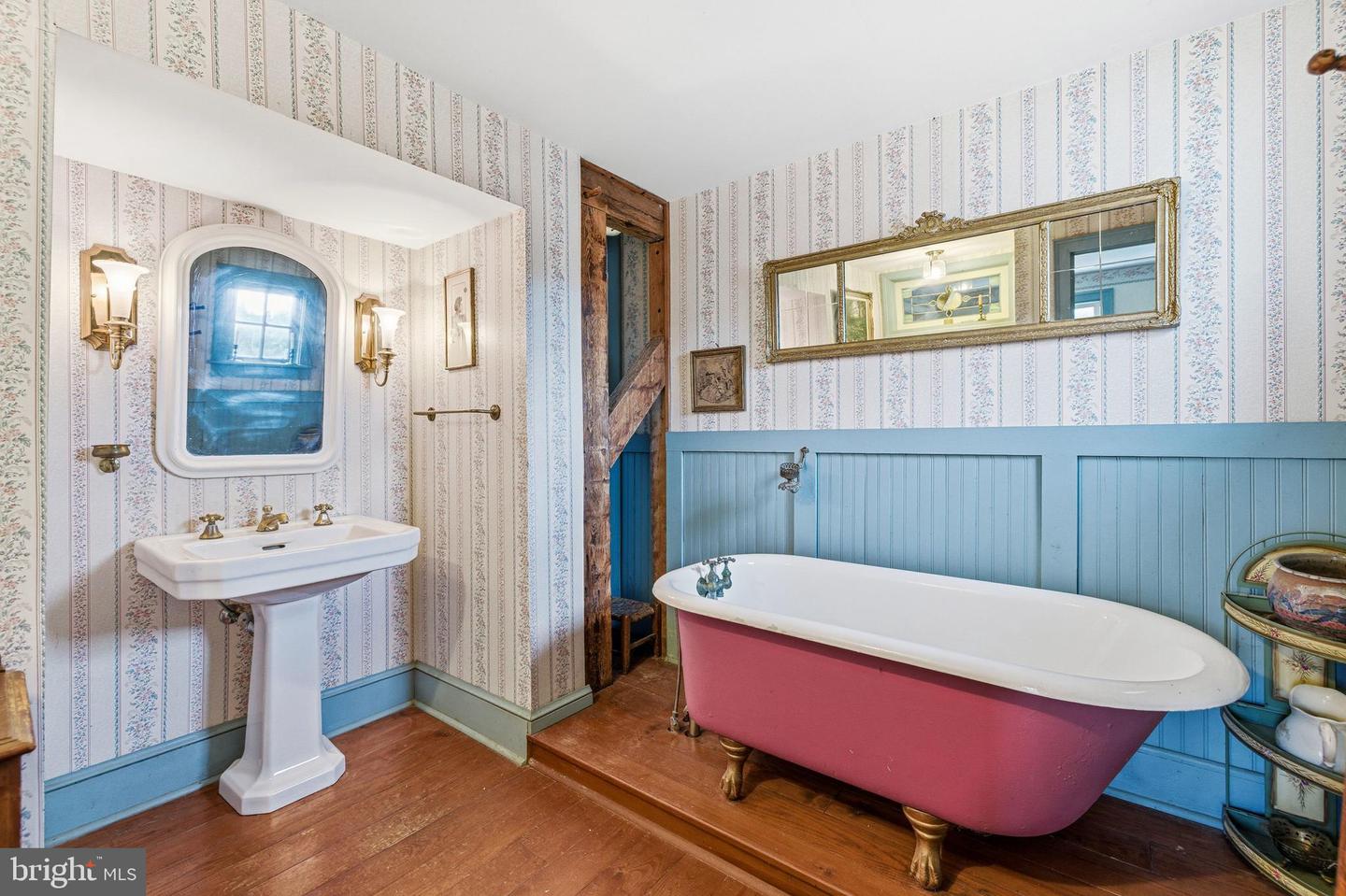 1159 PINE GROVE RD, STANLEY, Virginia 22851, 3 Bedrooms Bedrooms, 7 Rooms Rooms,1 BathroomBathrooms,Residential,For Sale,1159 PINE GROVE RD,VAPA2005694 MLS # VAPA2005694