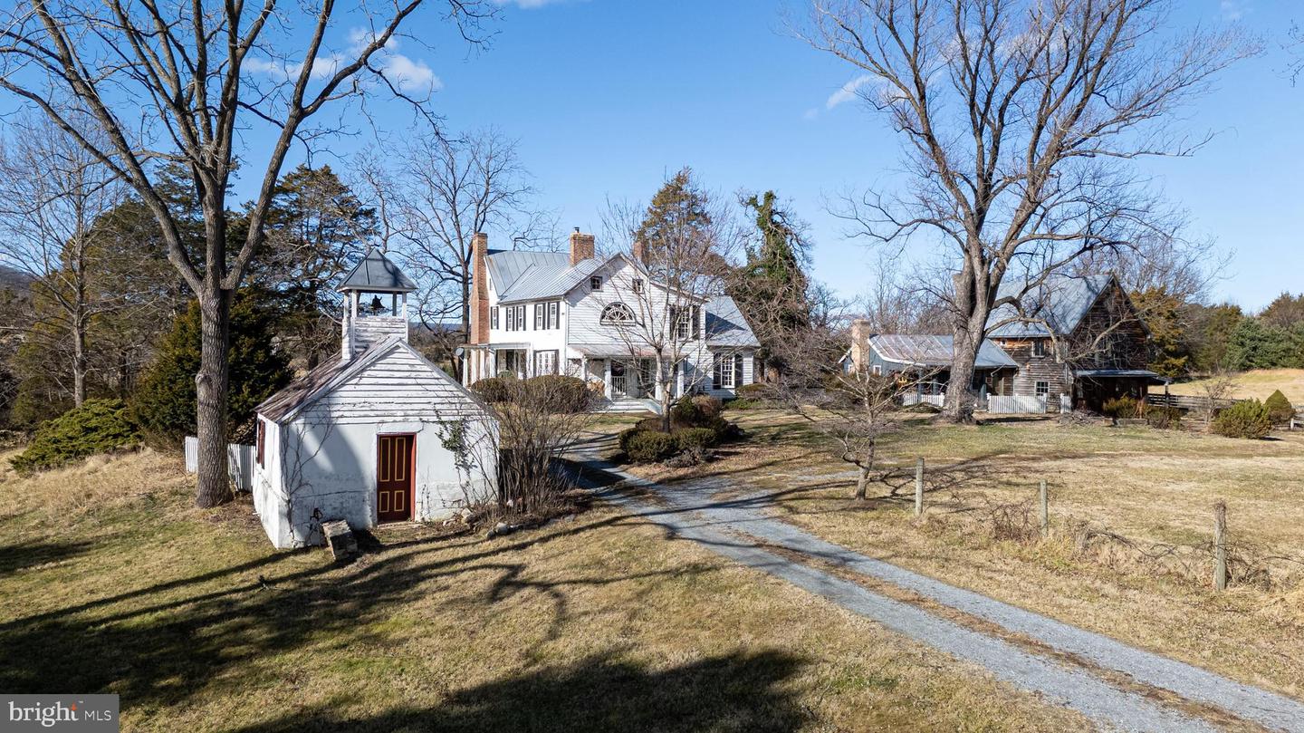 1159 PINE GROVE RD, STANLEY, Virginia 22851, 3 Bedrooms Bedrooms, 7 Rooms Rooms,1 BathroomBathrooms,Residential,For Sale,1159 PINE GROVE RD,VAPA2005694 MLS # VAPA2005694