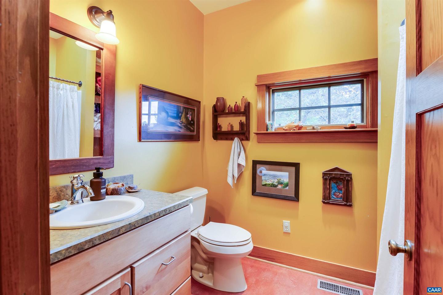 170 &amp; 174 SARVISBERRY LN SW, FLOYD, Virginia 24091, 6 Bedrooms Bedrooms, ,6 BathroomsBathrooms,Residential,For Sale,170 &amp; 174 SARVISBERRY LN SW,669138 MLS # 669138