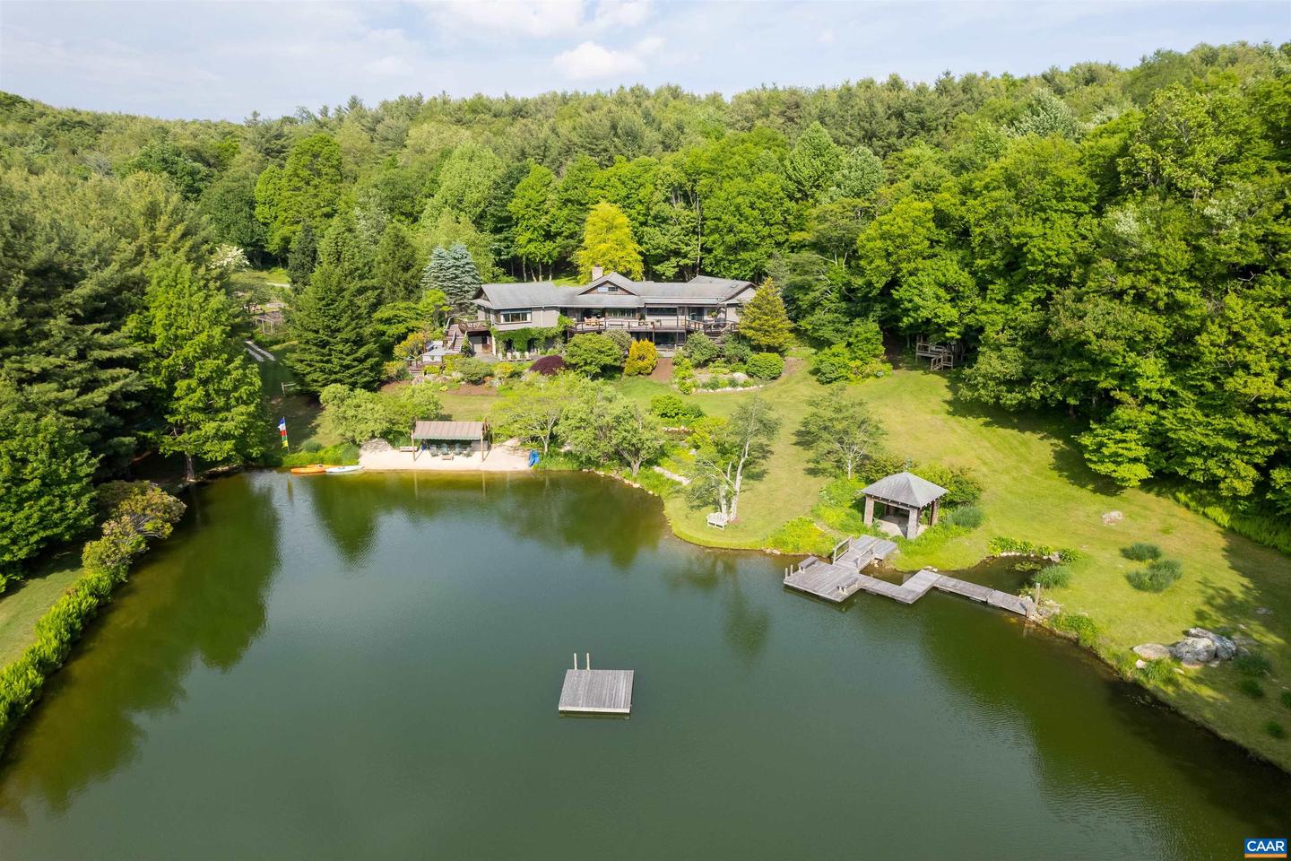 170 &amp; 174 SARVISBERRY LN SW, FLOYD, Virginia 24091, 6 Bedrooms Bedrooms, ,6 BathroomsBathrooms,Residential,For Sale,170 &amp; 174 SARVISBERRY LN SW,669138 MLS # 669138