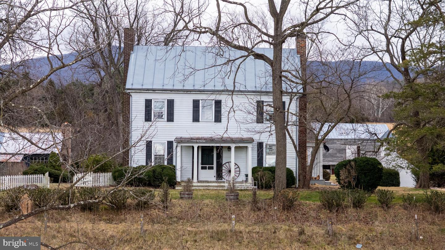 1159 PINE GROVE RD, STANLEY, Virginia 22851, 3 Bedrooms Bedrooms, 7 Rooms Rooms,1 BathroomBathrooms,Farm,For Sale,1159 PINE GROVE RD,VAPA2005826 MLS # VAPA2005826