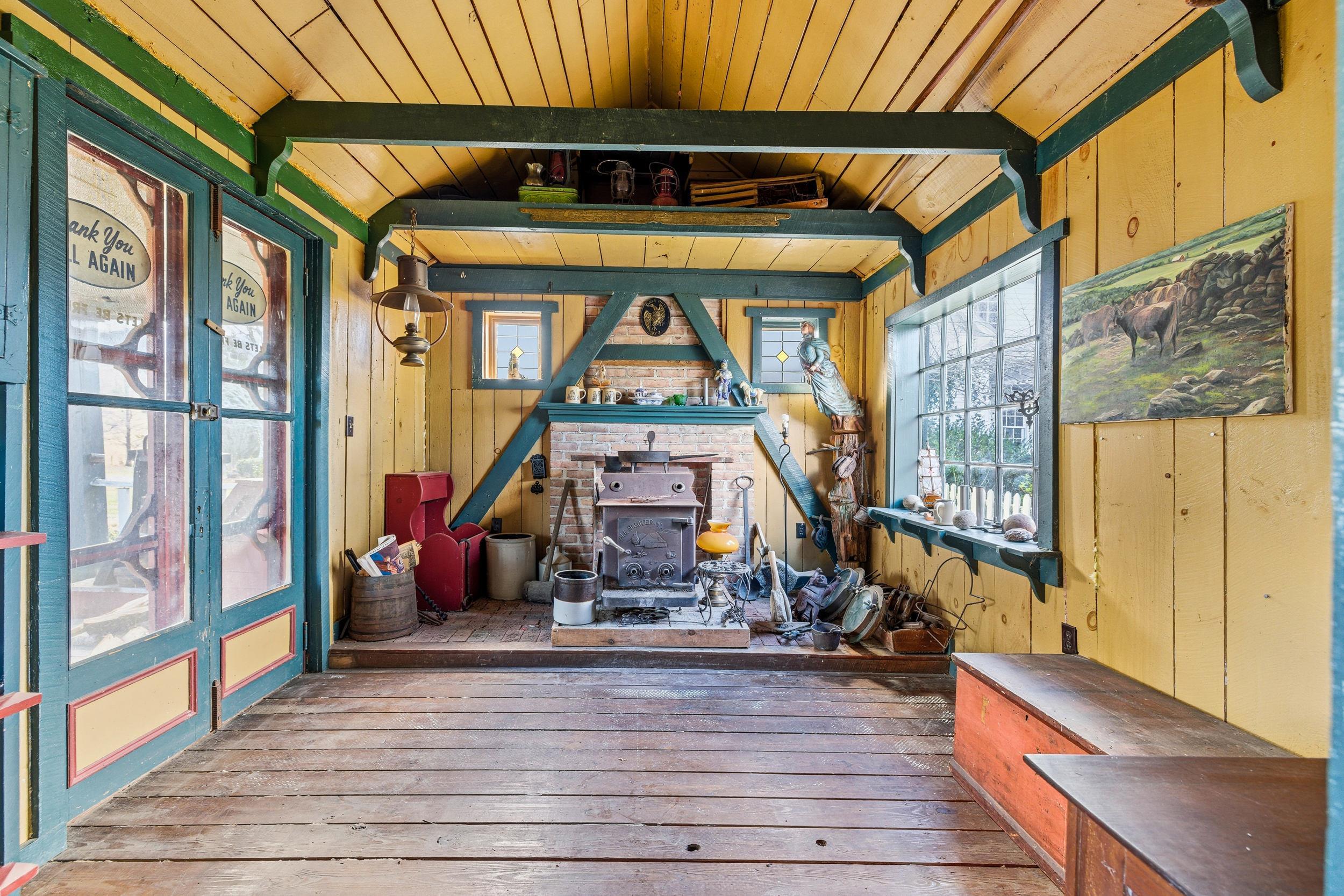 1159 PINE GROVE RD, STANLEY, Virginia 22851, 3 Bedrooms Bedrooms, ,1 BathroomBathrooms,Residential,14,1159 PINE GROVE RD,672228 MLS # 672228