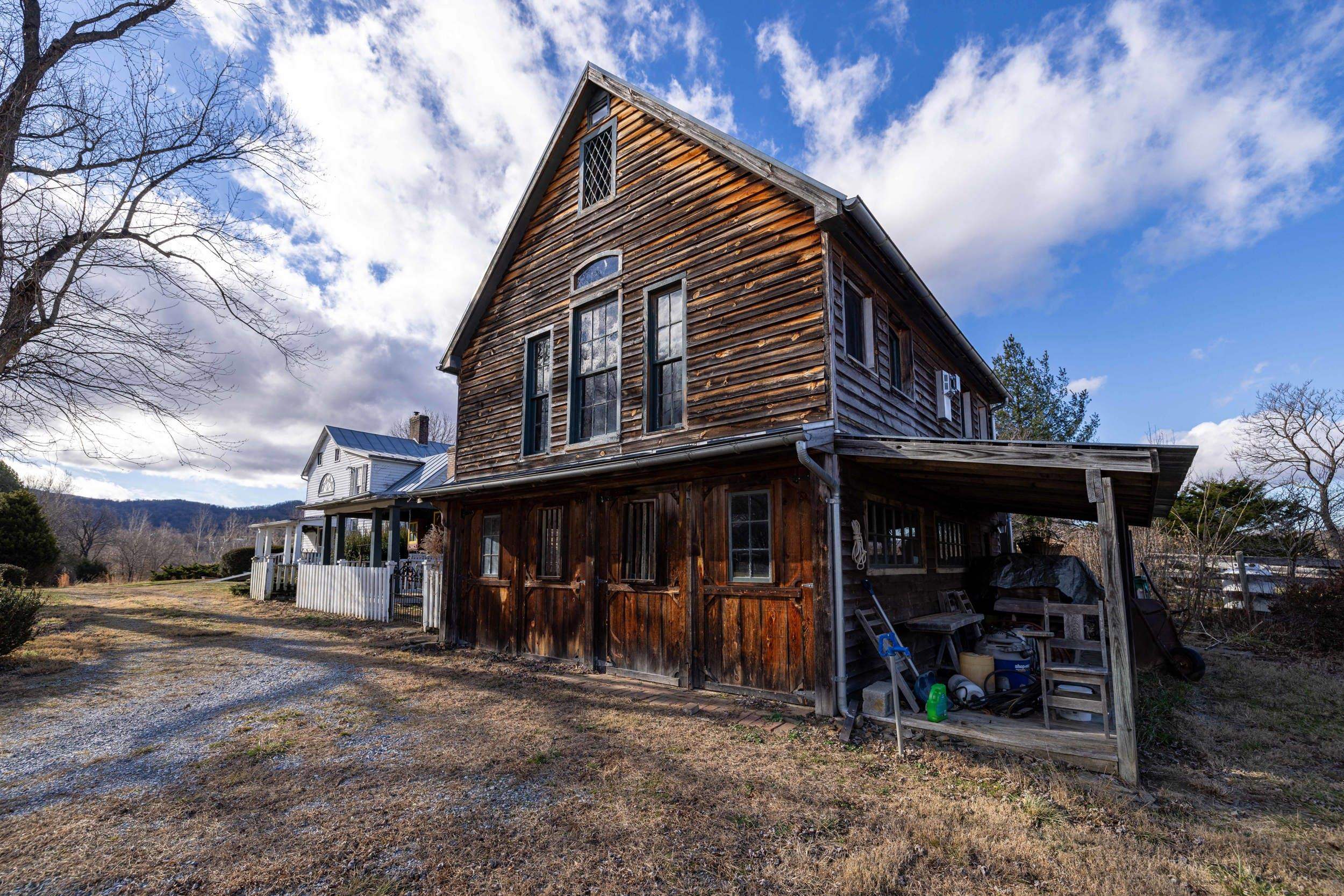 1159 PINE GROVE RD, STANLEY, Virginia 22851, 3 Bedrooms Bedrooms, ,1 BathroomBathrooms,Residential,14,1159 PINE GROVE RD,672228 MLS # 672228