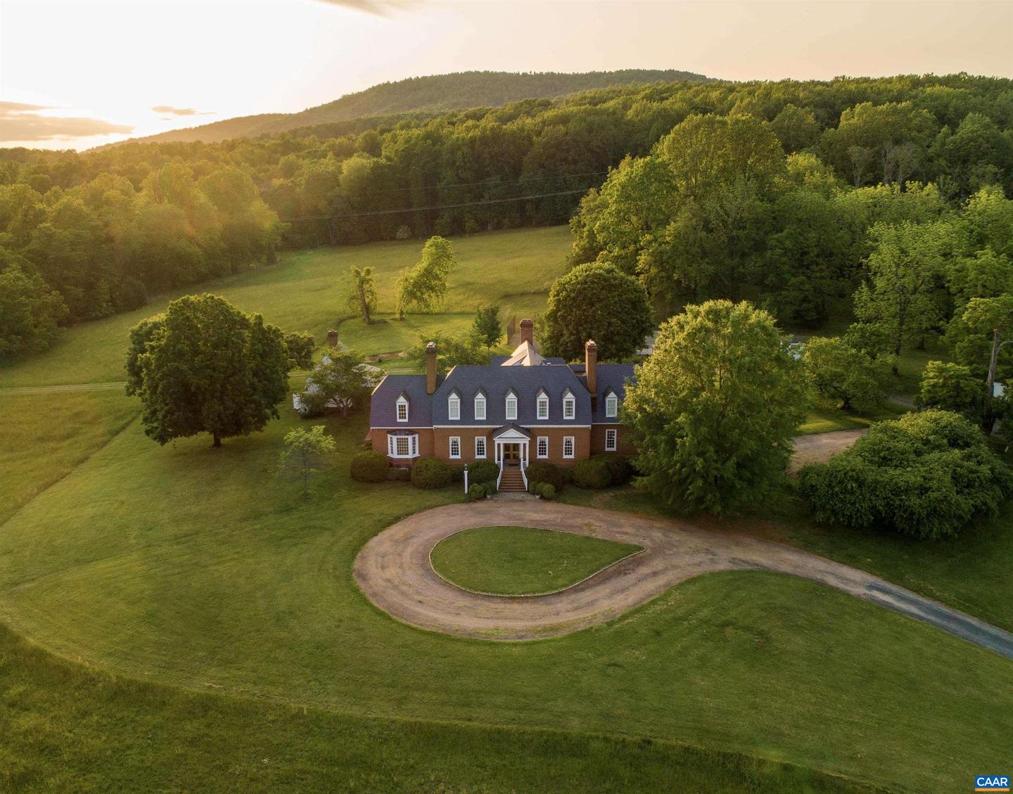 268 SPRINGDALE DR, KESWICK, Virginia 22947, 4 Bedrooms Bedrooms, ,4 BathroomsBathrooms,Residential,For Sale,268 SPRINGDALE DR,672249 MLS # 672249