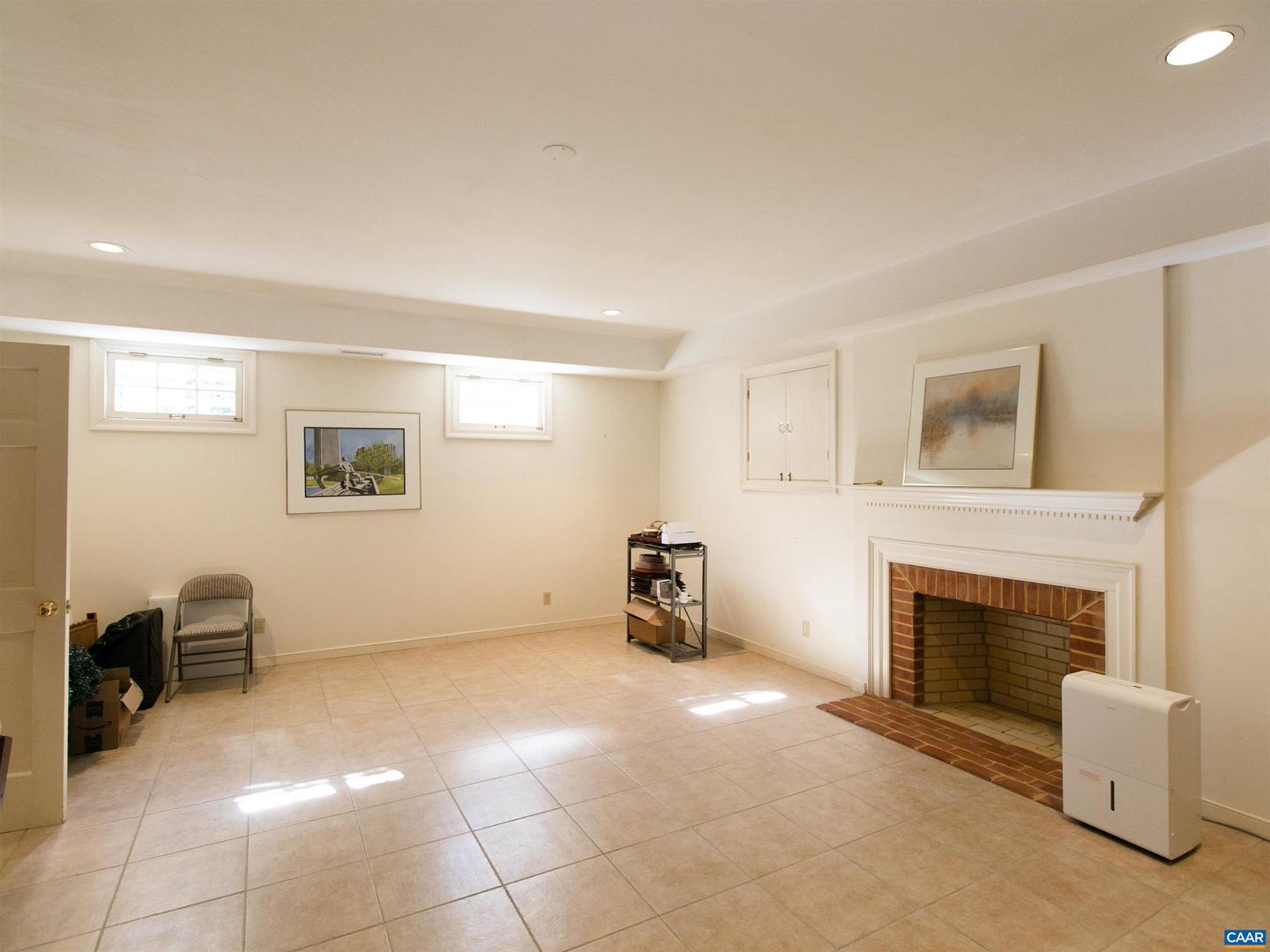 268 SPRINGDALE DR, KESWICK, Virginia 22947, 4 Bedrooms Bedrooms, ,4 BathroomsBathrooms,Residential,For Sale,268 SPRINGDALE DR,672249 MLS # 672249