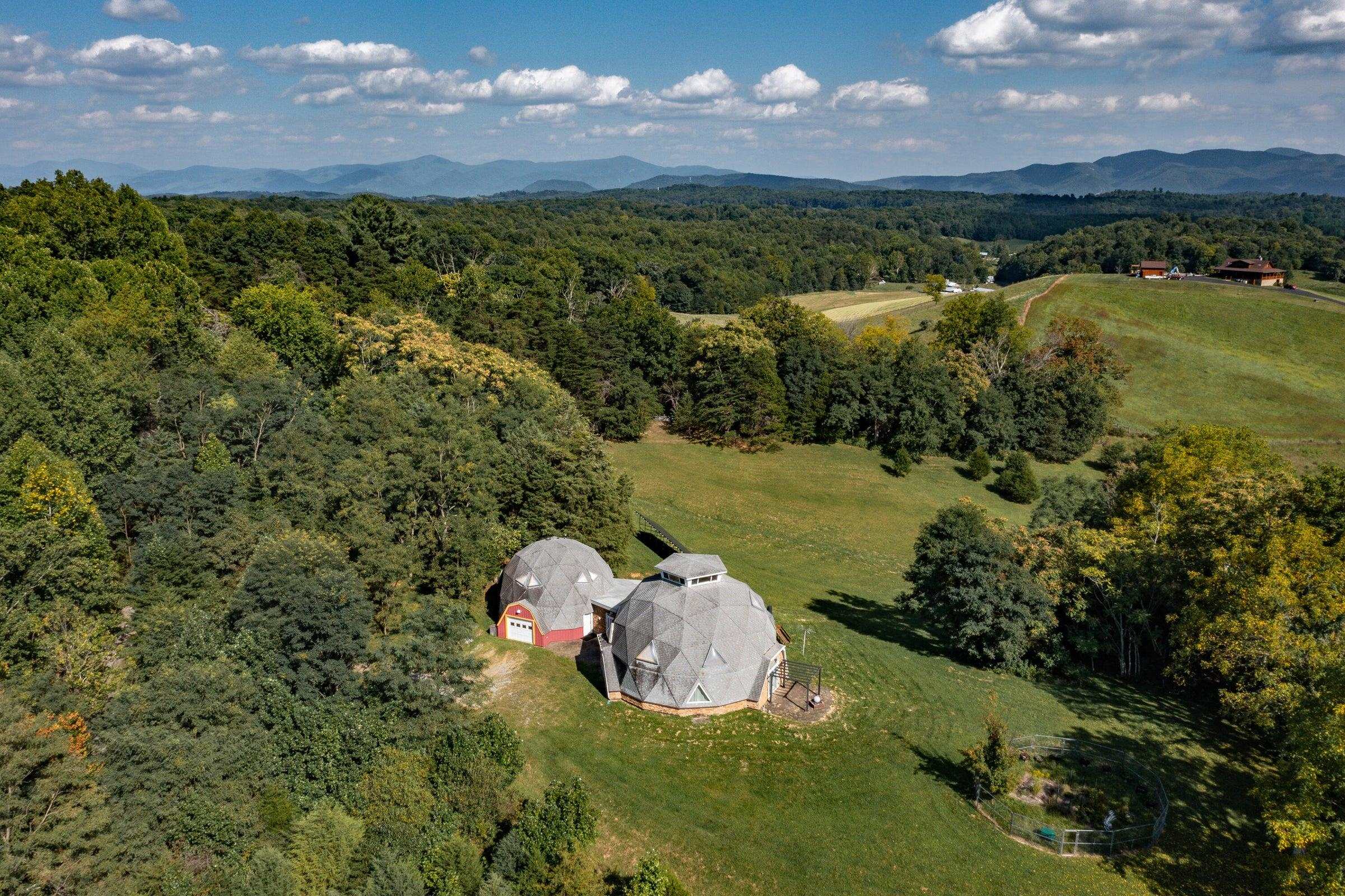 4745 PLANK RD, NATURAL BRIDGE, Virginia 24578, 5 Bedrooms Bedrooms, ,3 BathroomsBathrooms,Residential,14,4745 PLANK RD,672254 MLS # 672254