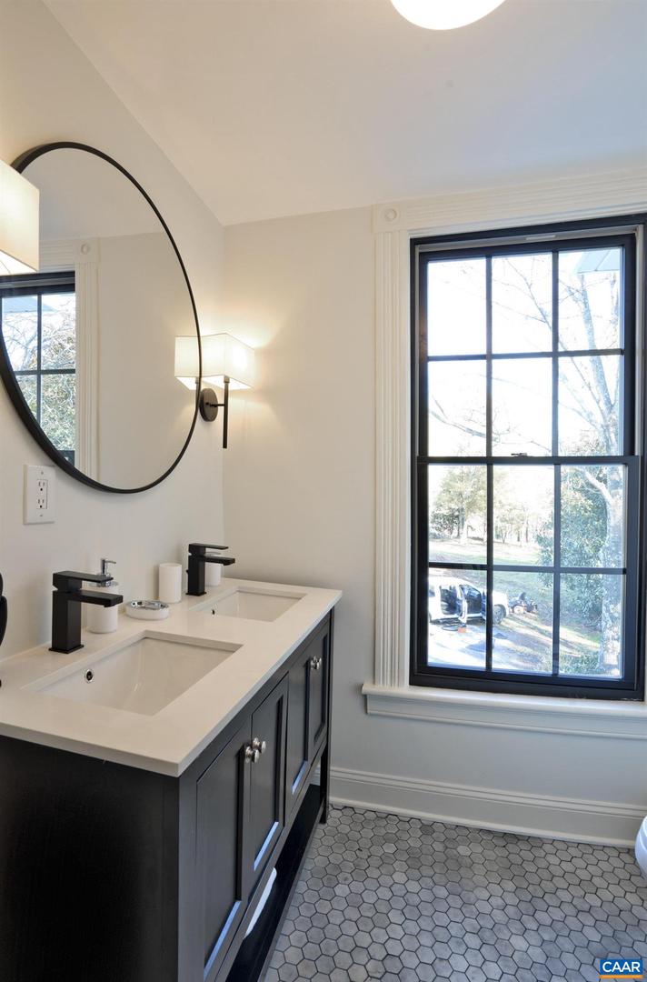 294 &amp; 262 FRESHWATER COVE LN, LOVINGSTON, Virginia 22949, 5 Bedrooms Bedrooms, ,5 BathroomsBathrooms,Residential,For Sale,294 &amp; 262 FRESHWATER COVE LN,672288 MLS # 672288