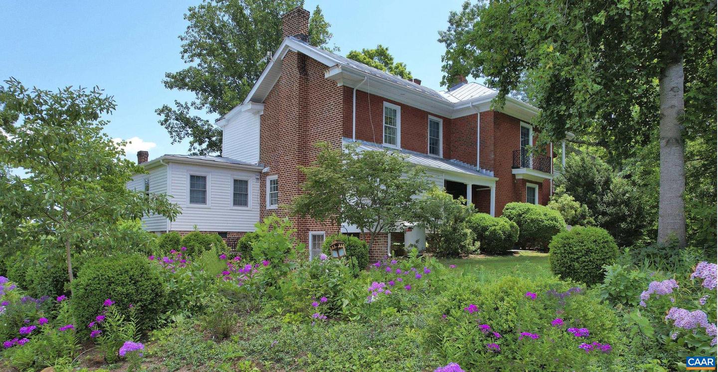 294 &amp; 262 FRESHWATER COVE LN, LOVINGSTON, Virginia 22949, 5 Bedrooms Bedrooms, ,5 BathroomsBathrooms,Residential,For Sale,294 &amp; 262 FRESHWATER COVE LN,672288 MLS # 672288