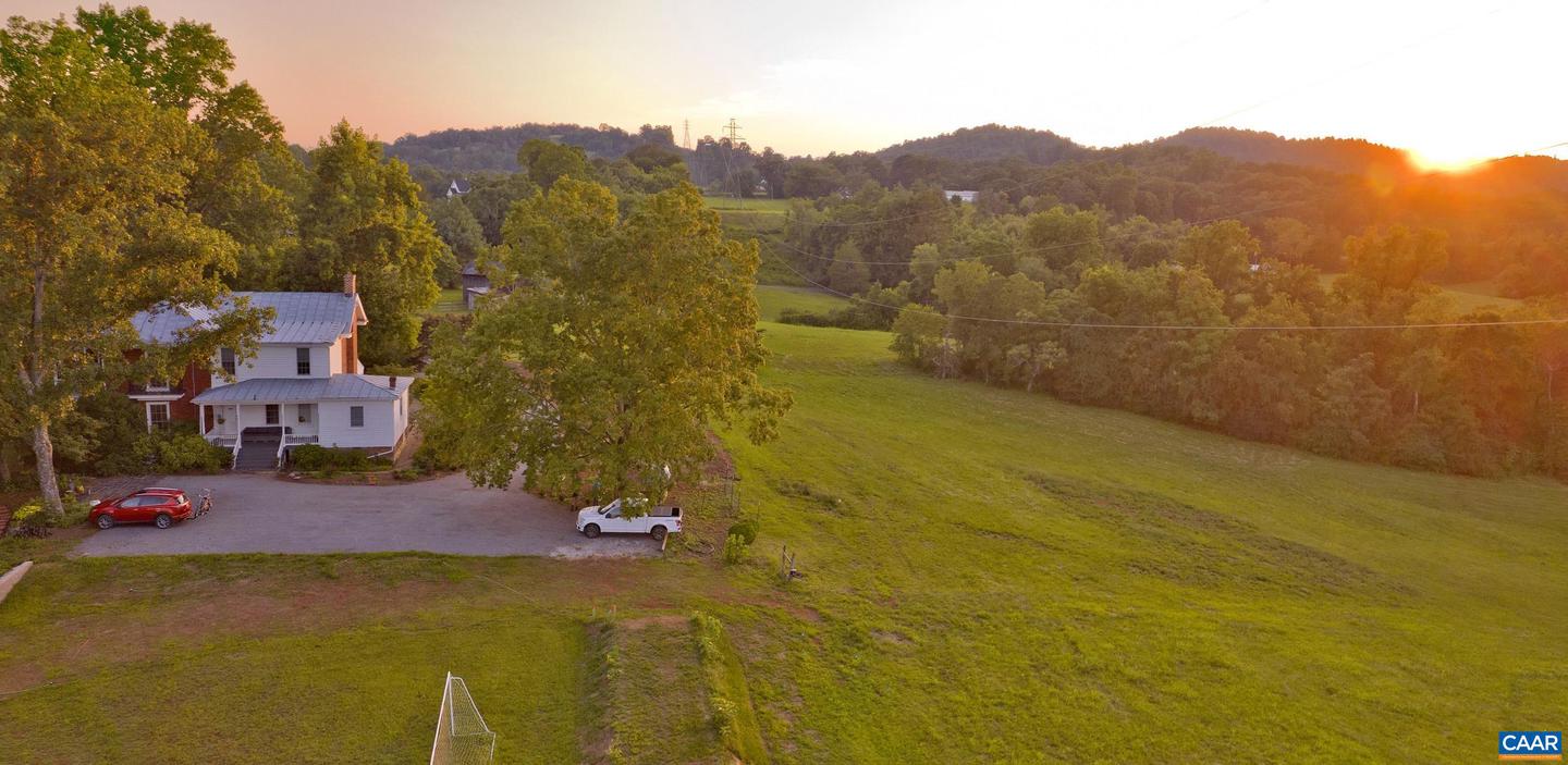 294 &amp; 262 FRESHWATER COVE LN, LOVINGSTON, Virginia 22949, 5 Bedrooms Bedrooms, ,5 BathroomsBathrooms,Residential,For Sale,294 &amp; 262 FRESHWATER COVE LN,672288 MLS # 672288