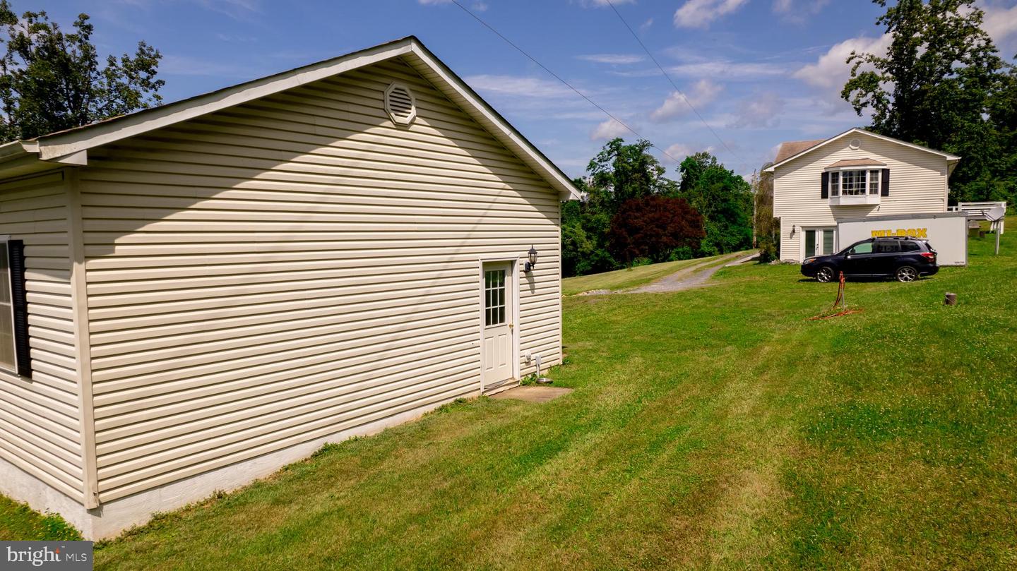 4179 FIERY RUN RD, LINDEN, Virginia 22642, 5 Bedrooms Bedrooms, ,2 BathroomsBathrooms,Residential,For Sale,4179 FIERY RUN RD,VAFQ2020140 MLS # VAFQ2020140