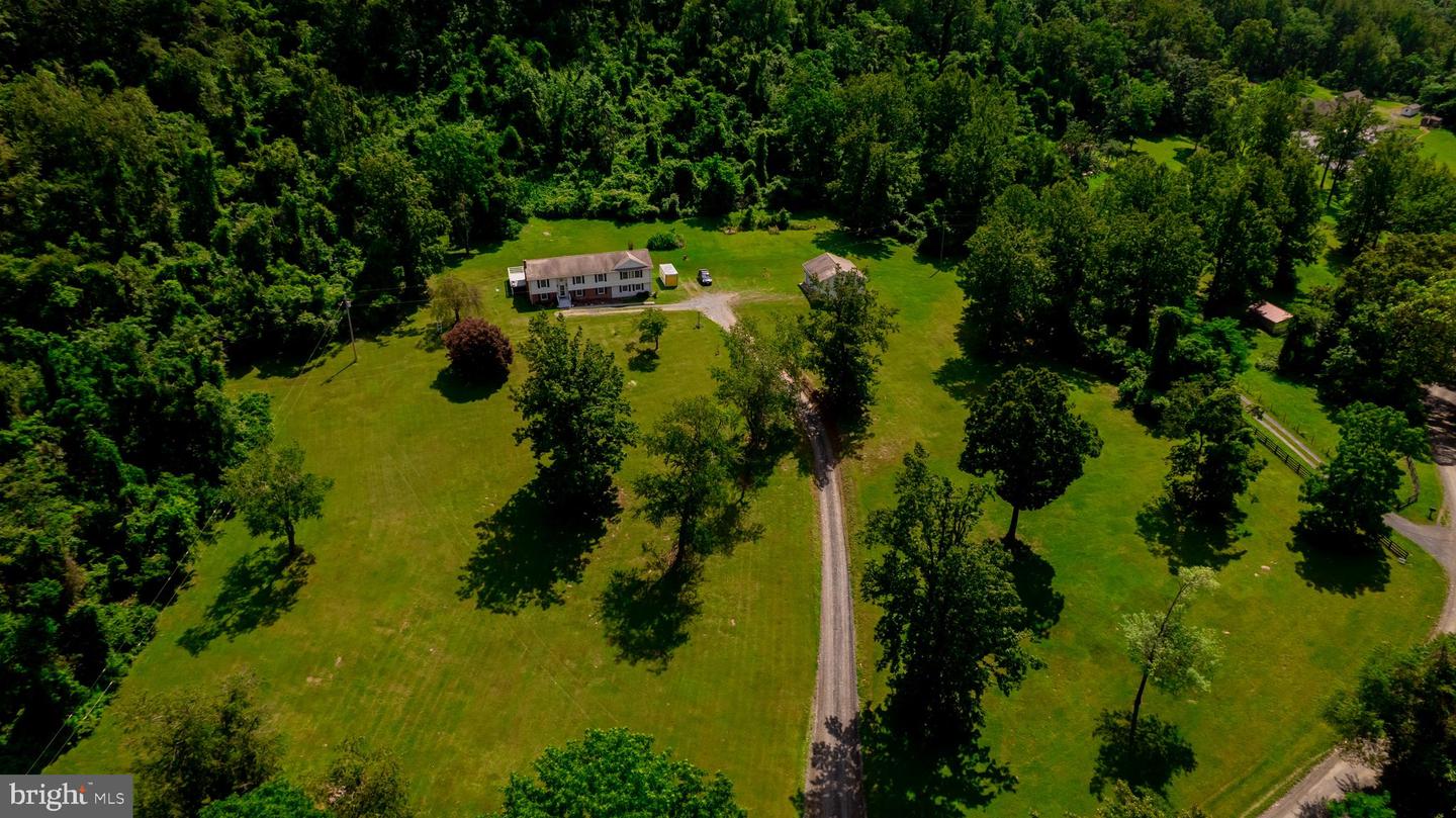 4179 FIERY RUN RD, LINDEN, Virginia 22642, 5 Bedrooms Bedrooms, ,2 BathroomsBathrooms,Residential,For Sale,4179 FIERY RUN RD,VAFQ2020140 MLS # VAFQ2020140