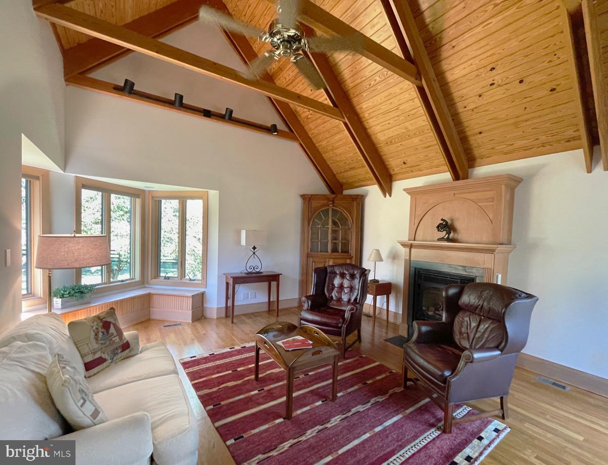 521 DEARING RD, HUNTLY, Virginia 22640, 3 Bedrooms Bedrooms, ,3 BathroomsBathrooms,Residential,For Sale,521 DEARING RD,VARP2002270 MLS # VARP2002270