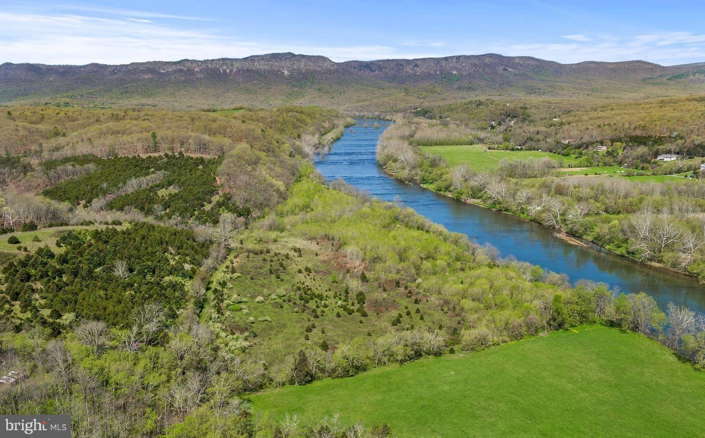 326 THUNDERBIRD RD, BENTONVILLE, Virginia 22610, ,Farm,For Sale,326 THUNDERBIRD RD,VAWR2013164 MLS # VAWR2013164 326 THUNDERBIRD RD, BENTONVILLE, Virginia 22610, ,Farm,For Sale,326 THUNDERBIRD RD,VAWR2013164 MLS # VAWR2013164