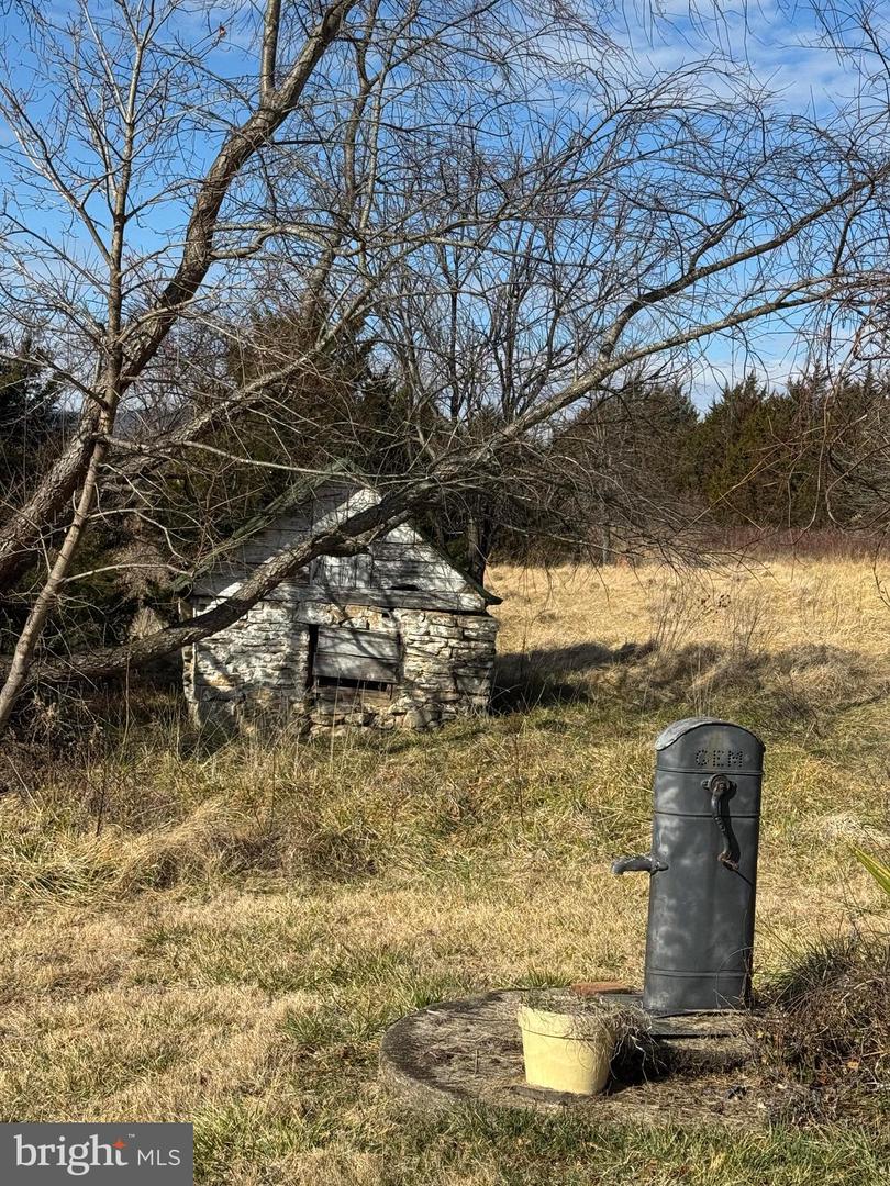 461 THUNDERBIRD RD, BENTONVILLE, Virginia 22610, ,Farm,For Sale,461 THUNDERBIRD RD,VAWR2013184 MLS # VAWR2013184