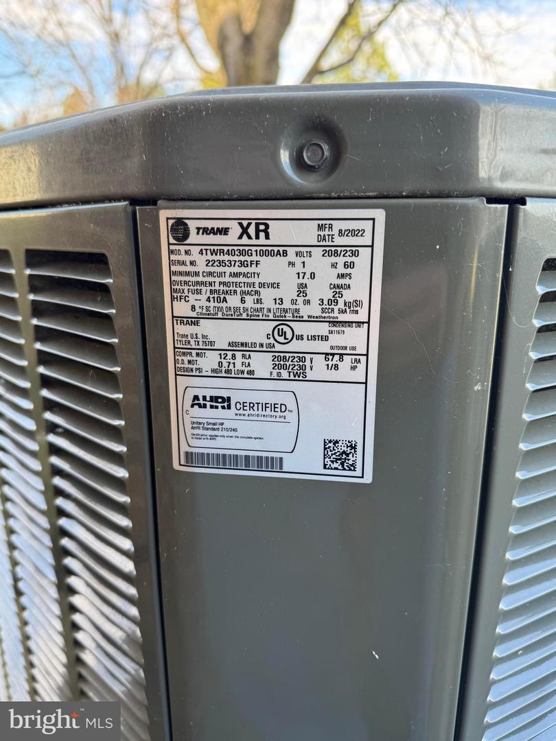 461 THUNDERBIRD RD, BENTONVILLE, Virginia 22610, ,Farm,For Sale,461 THUNDERBIRD RD,VAWR2013184 MLS # VAWR2013184