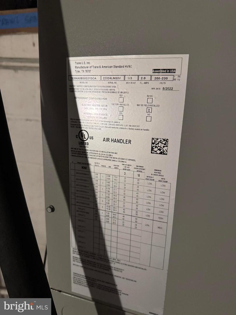 461 THUNDERBIRD RD, BENTONVILLE, Virginia 22610, ,Farm,For Sale,461 THUNDERBIRD RD,VAWR2013184 MLS # VAWR2013184