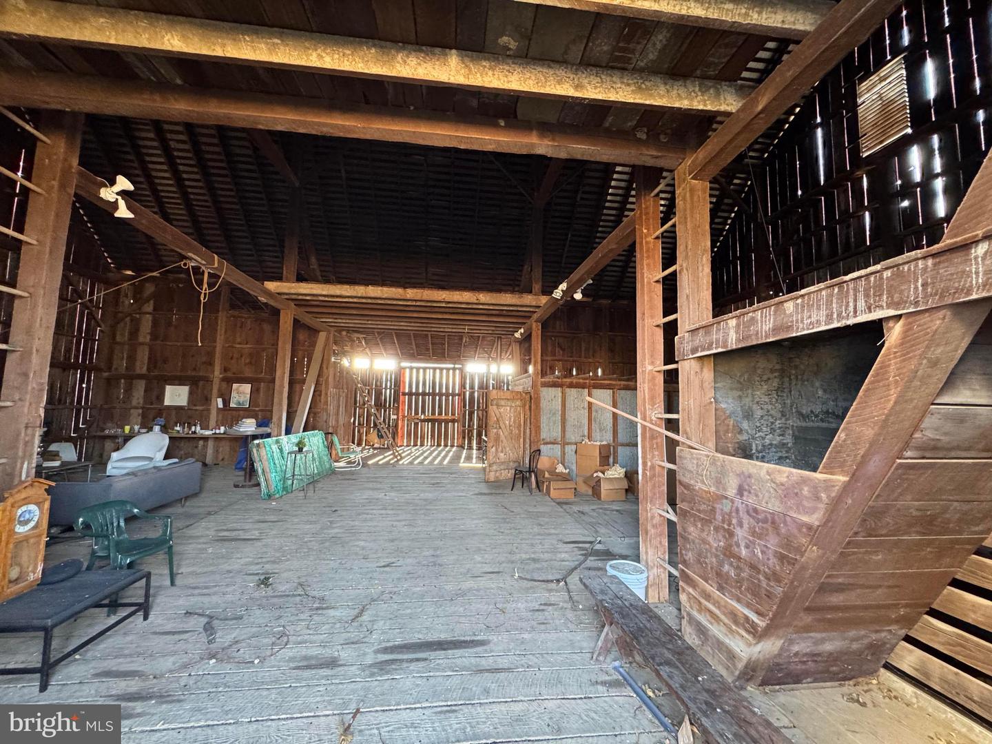 461 THUNDERBIRD RD, BENTONVILLE, Virginia 22610, ,Farm,For Sale,461 THUNDERBIRD RD,VAWR2013184 MLS # VAWR2013184