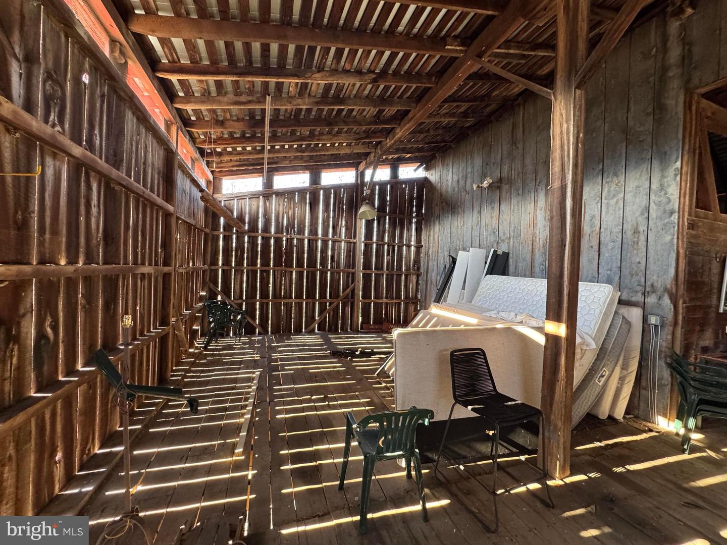 461 THUNDERBIRD RD, BENTONVILLE, Virginia 22610, ,Farm,For Sale,461 THUNDERBIRD RD,VAWR2013184 MLS # VAWR2013184