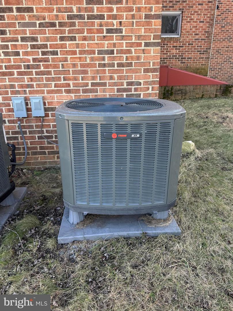 461 THUNDERBIRD RD, BENTONVILLE, Virginia 22610, ,Farm,For Sale,461 THUNDERBIRD RD,VAWR2013184 MLS # VAWR2013184