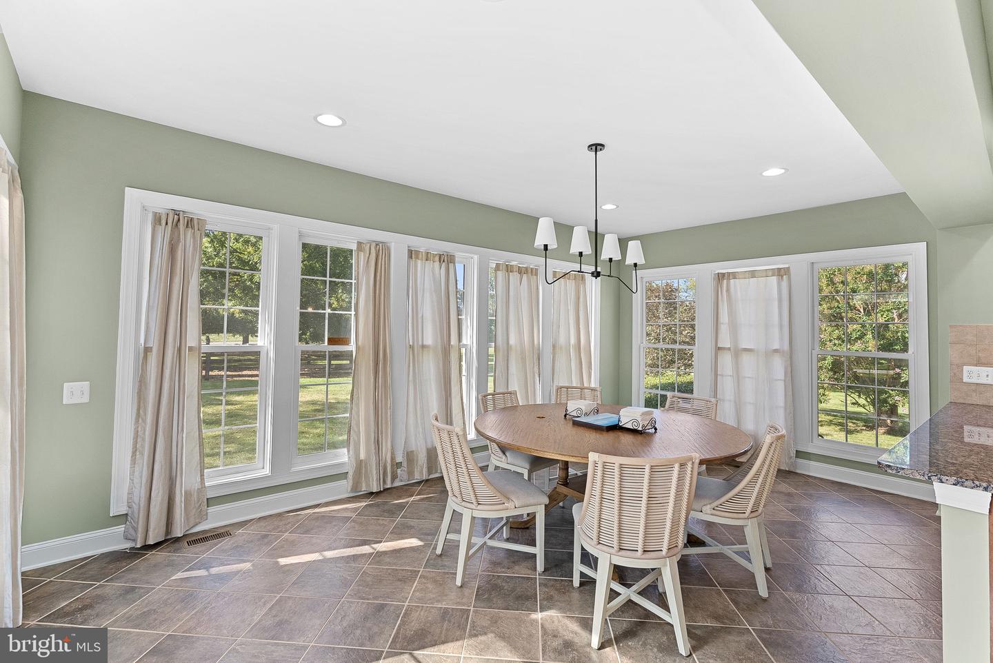 41419 SOUTHPAW PL, LEESBURG, Virginia 20175, 5 Bedrooms Bedrooms, ,5 BathroomsBathrooms,Residential,For Sale,41419 SOUTHPAW PL,VALO2114362 MLS # VALO2114362