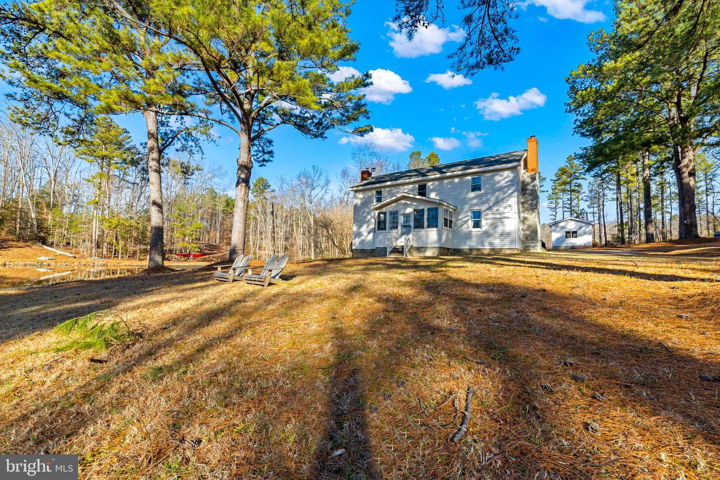 1052 S HILL RD, BRODNAX, Virginia 23920, 3 Bedrooms Bedrooms, 5 Rooms Rooms,2 BathroomsBathrooms,Residential,For Sale,1052 S HILL RD,VALB2000070 MLS # VALB2000070