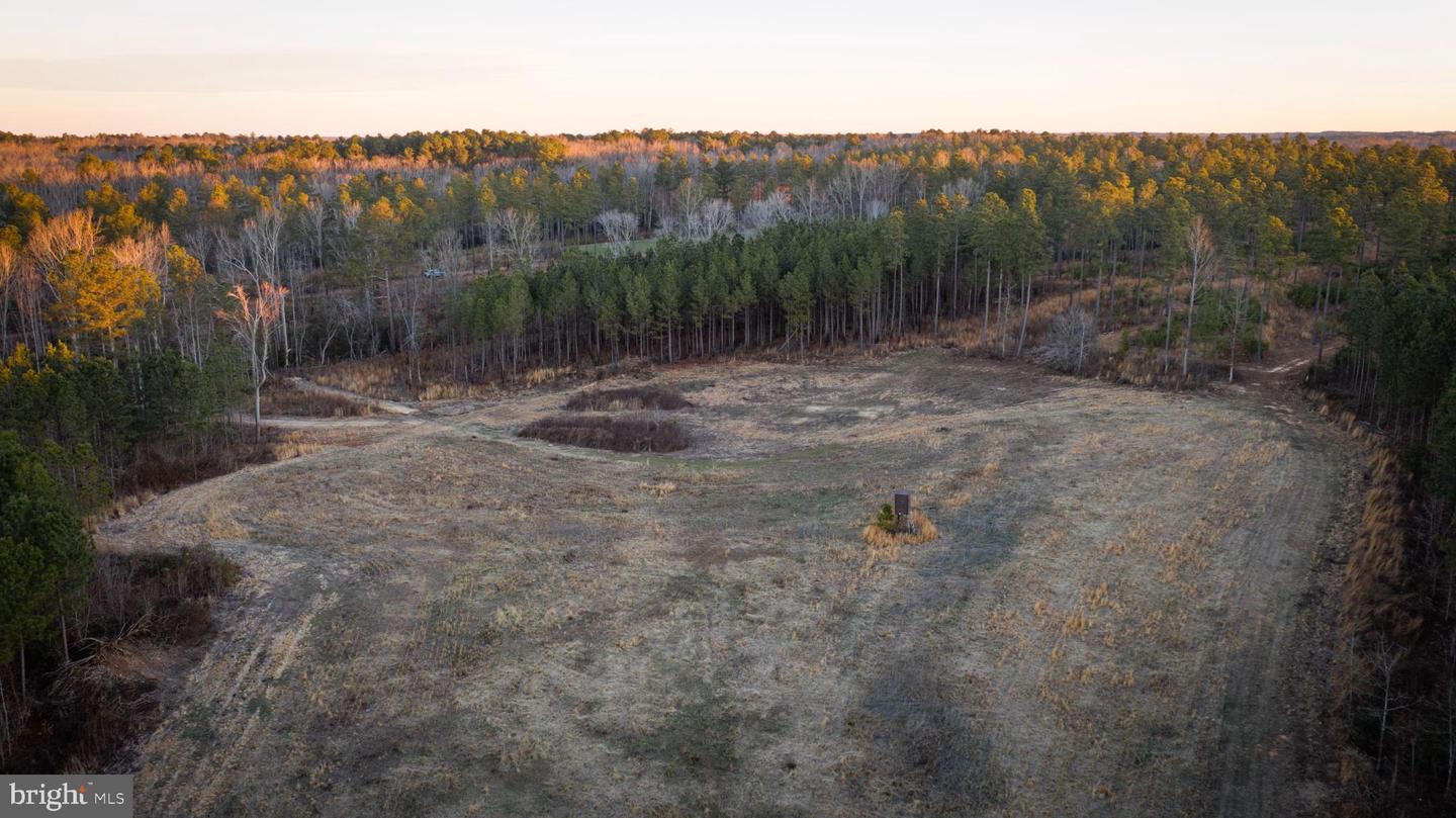 1052 S HILL RD, BRODNAX, Virginia 23920, 3 Bedrooms Bedrooms, 5 Rooms Rooms,2 BathroomsBathrooms,Residential,For Sale,1052 S HILL RD,VALB2000070 MLS # VALB2000070