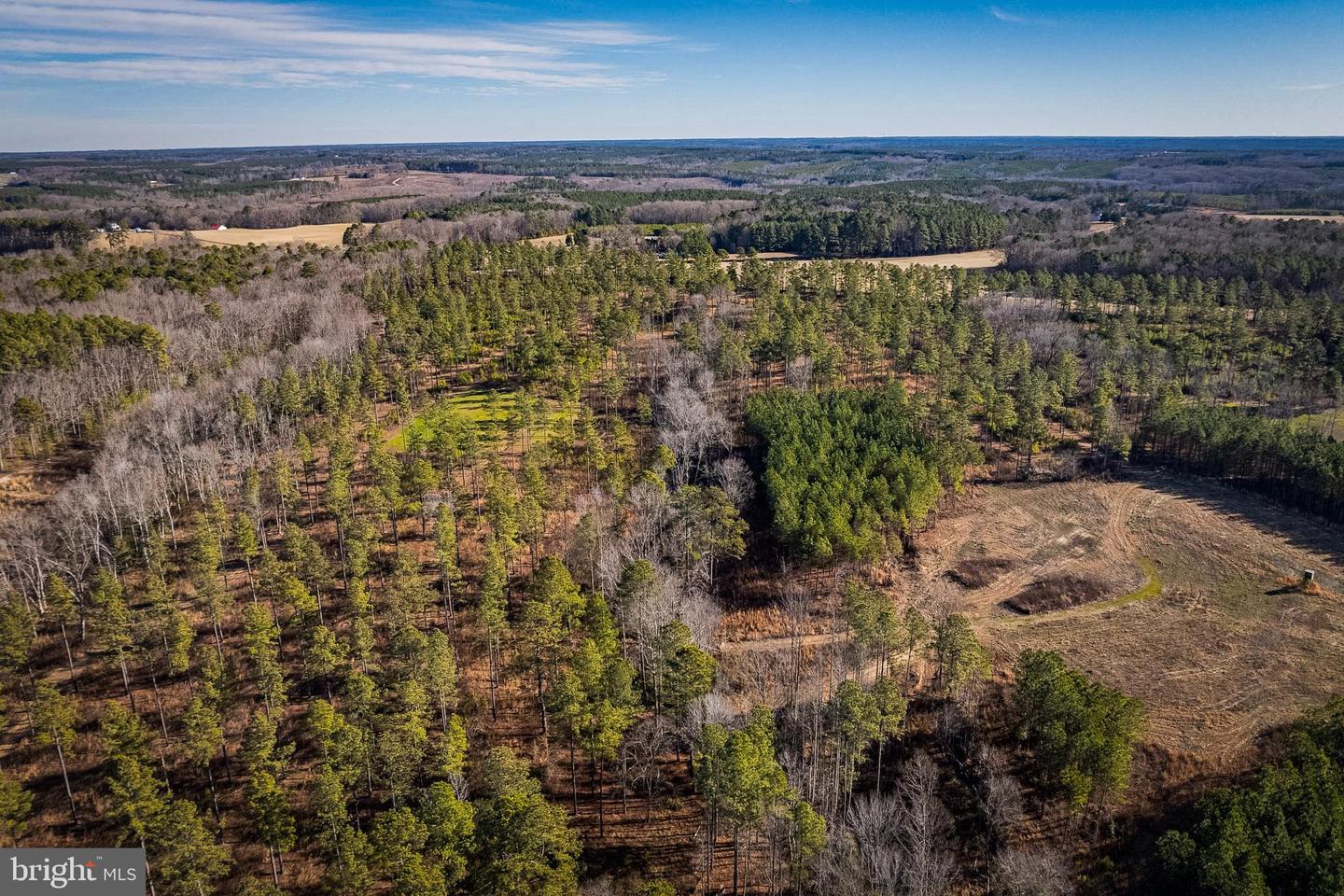 1052 S HILL RD, BRODNAX, Virginia 23920, 3 Bedrooms Bedrooms, 5 Rooms Rooms,2 BathroomsBathrooms,Residential,For Sale,1052 S HILL RD,VALB2000070 MLS # VALB2000070