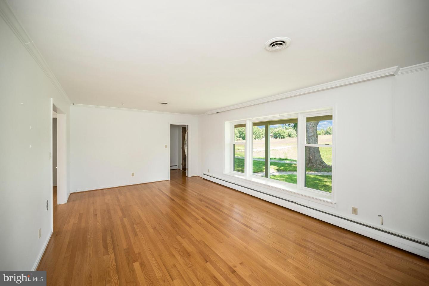 1306 HAWKINS LN, KING GEORGE, Virginia 22485, 5 Bedrooms Bedrooms, ,4 BathroomsBathrooms,Residential,For Sale,1306 HAWKINS LN,VAKG2006896 MLS # VAKG2006896 1306 HAWKINS LN, KING GEORGE, Virginia 22485, 5 Bedrooms Bedrooms, ,4 BathroomsBathrooms,Residential,For Sale,1306 HAWKINS LN,VAKG2006896 MLS # VAKG2006896