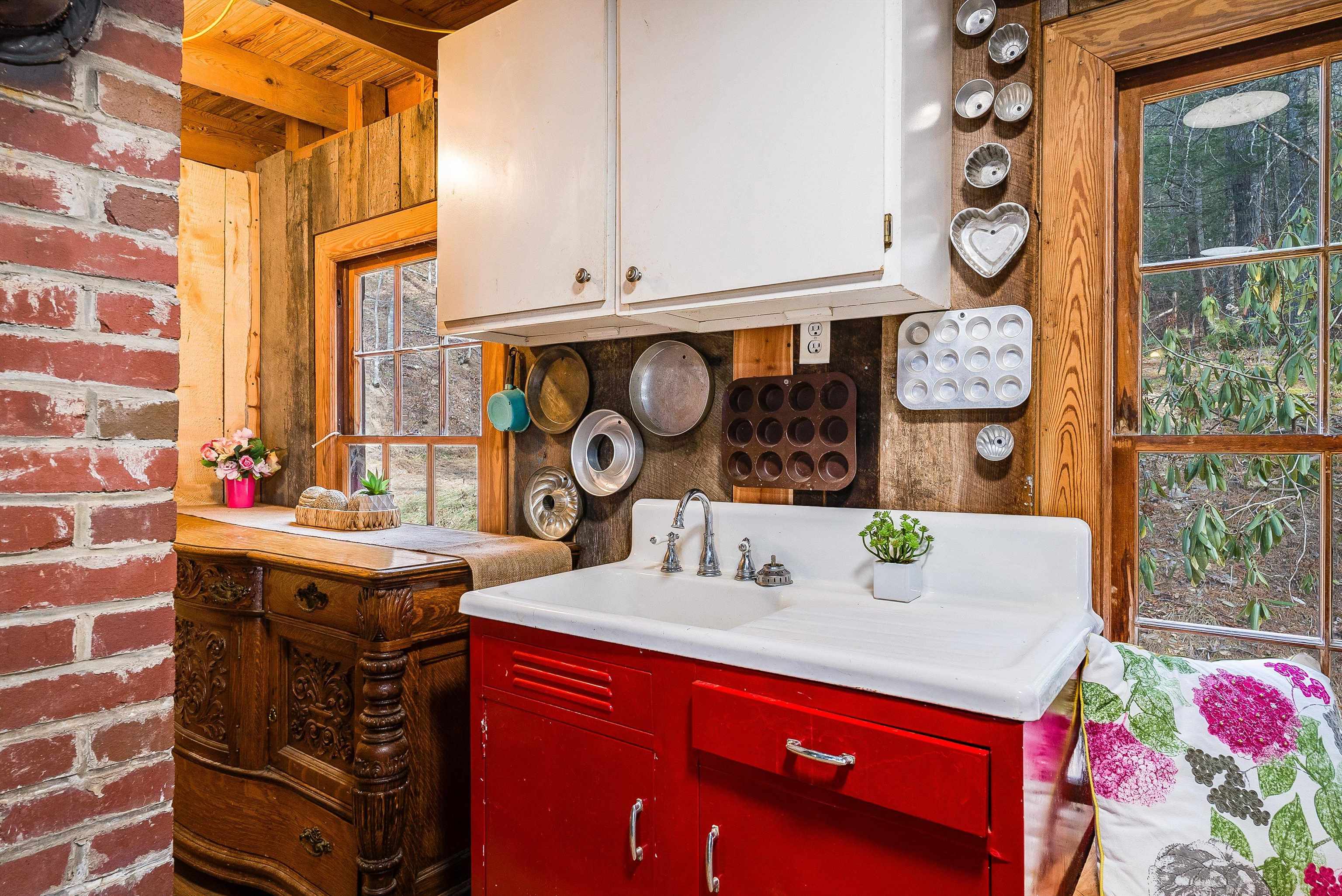 595 DEERFIELD VALLEY RD, WEST AUGUSTA, Virginia 24485, ,Farm,14,595 DEERFIELD VALLEY RD,672787 MLS # 672787