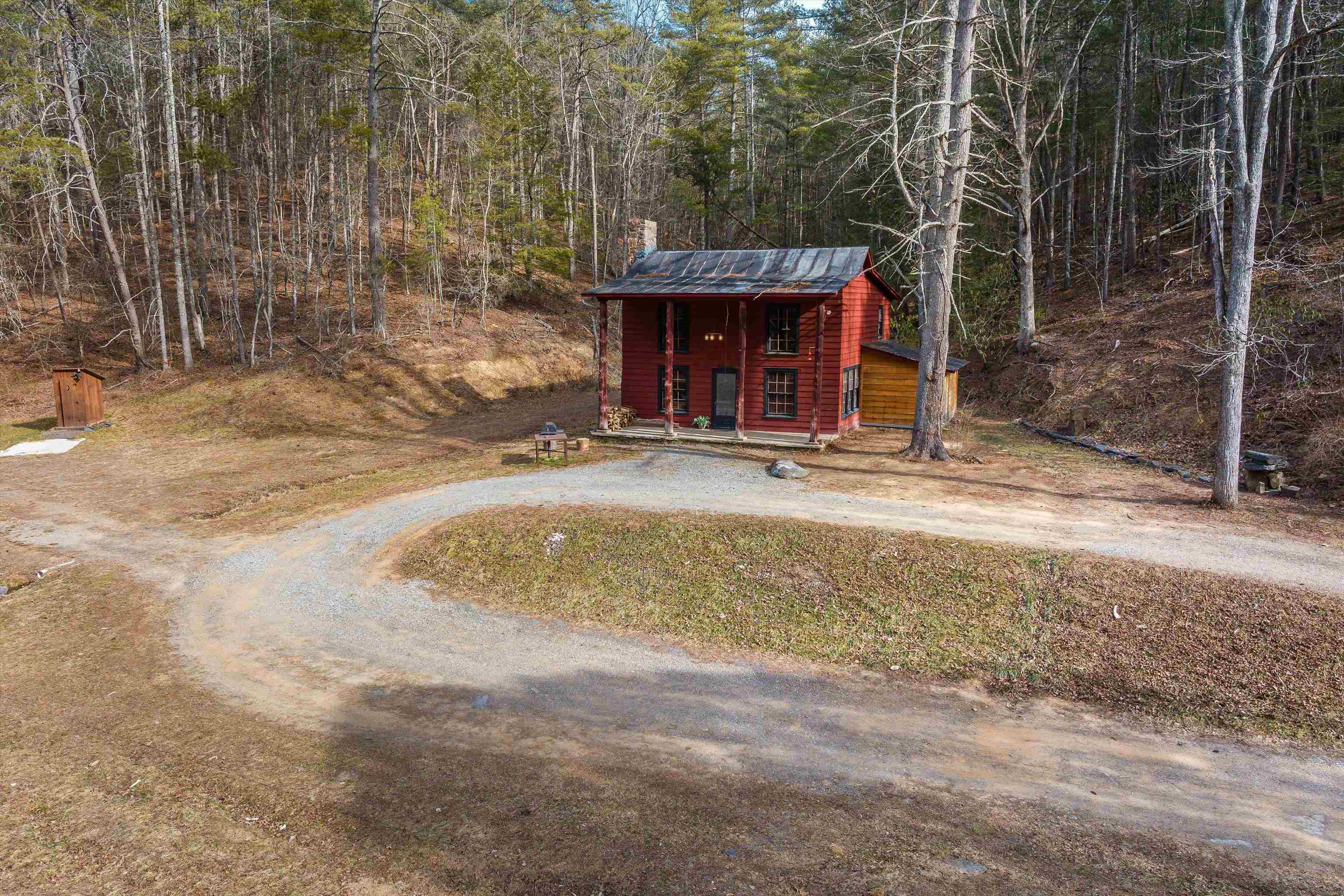 595 DEERFIELD VALLEY RD, WEST AUGUSTA, Virginia 24485, 3 Bedrooms Bedrooms, ,Residential,14,595 DEERFIELD VALLEY RD,672788 MLS # 672788