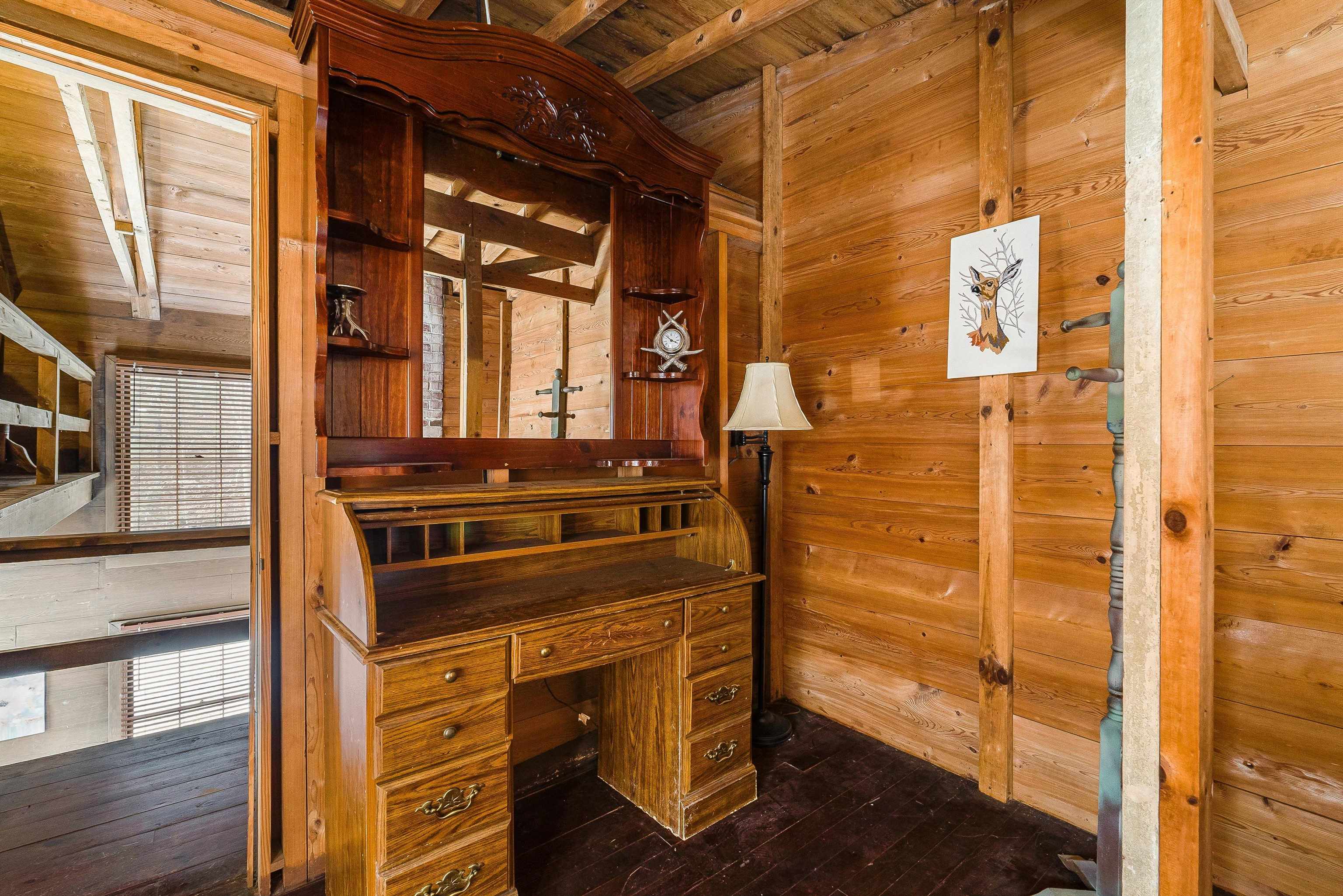 595 DEERFIELD VALLEY RD, WEST AUGUSTA, Virginia 24485, 3 Bedrooms Bedrooms, ,Residential,14,595 DEERFIELD VALLEY RD,672788 MLS # 672788