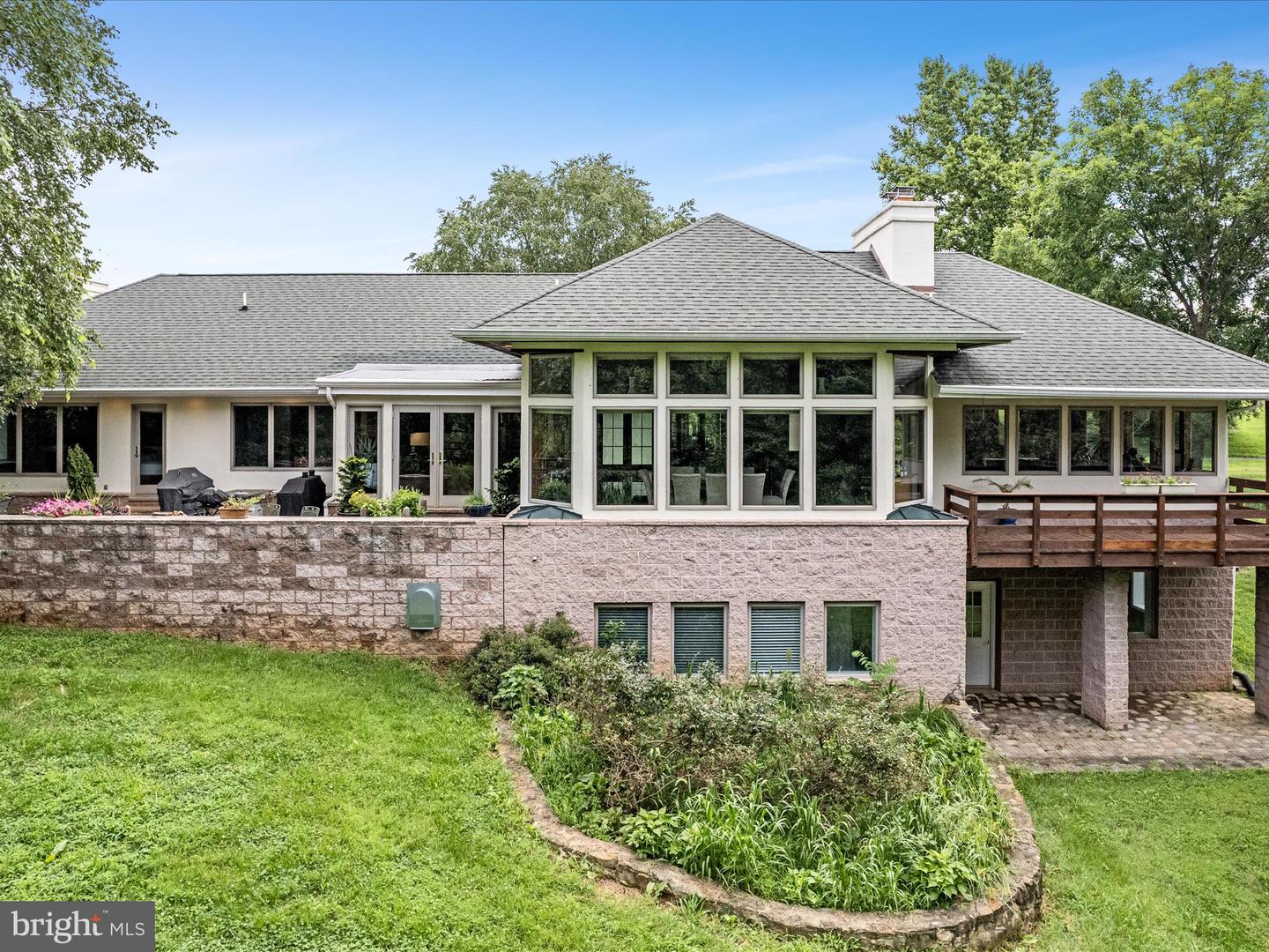 3959 COBBLER MOUNTAIN RD, DELAPLANE, Virginia 20144, 3 Bedrooms Bedrooms, ,2 BathroomsBathrooms,Farm,For Sale,3959 COBBLER MOUNTAIN RD,VAFQ2020262 MLS # VAFQ2020262