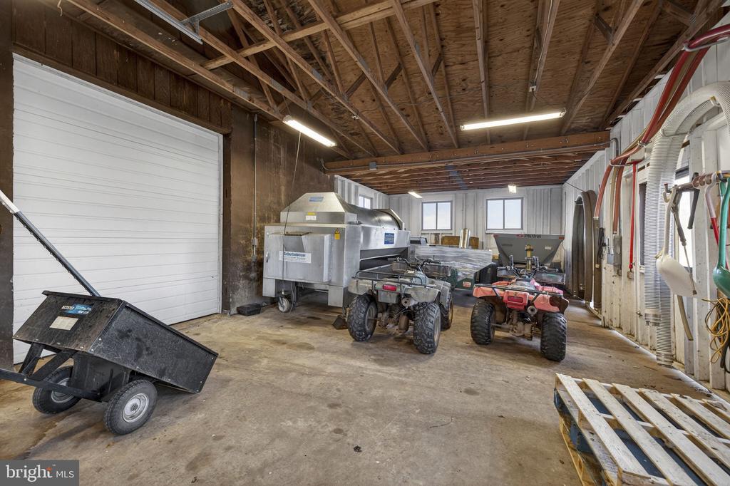 4500 WINERY LN, BARBOURSVILLE, Virginia 22923, 3 Bedrooms Bedrooms, ,3 BathroomsBathrooms,Residential,14,4500 WINERY LN,VAAB2001152 MLS # VAAB2001152