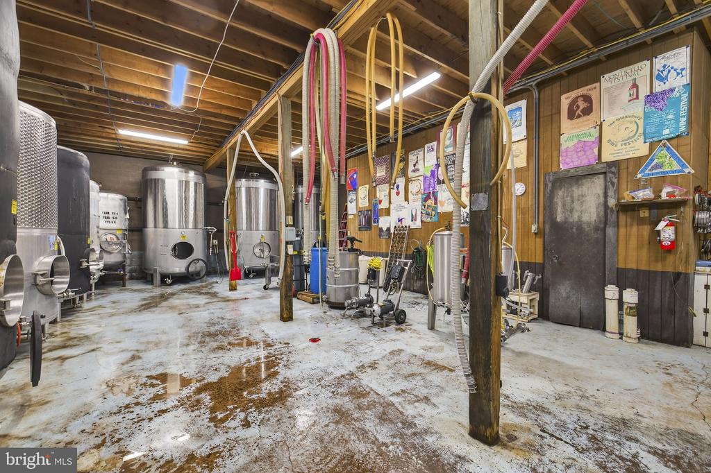 4500 WINERY LN, BARBOURSVILLE, Virginia 22923, 3 Bedrooms Bedrooms, ,3 BathroomsBathrooms,Residential,14,4500 WINERY LN,VAAB2001152 MLS # VAAB2001152