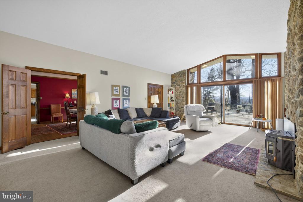 4500 WINERY LN, BARBOURSVILLE, Virginia 22923, 3 Bedrooms Bedrooms, ,3 BathroomsBathrooms,Residential,14,4500 WINERY LN,VAAB2001152 MLS # VAAB2001152