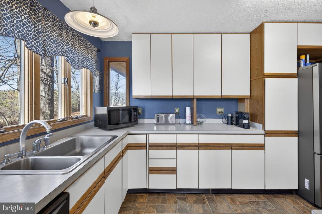 4500 WINERY LN, BARBOURSVILLE, Virginia 22923, 3 Bedrooms Bedrooms, ,3 BathroomsBathrooms,Residential,14,4500 WINERY LN,VAAB2001152 MLS # VAAB2001152