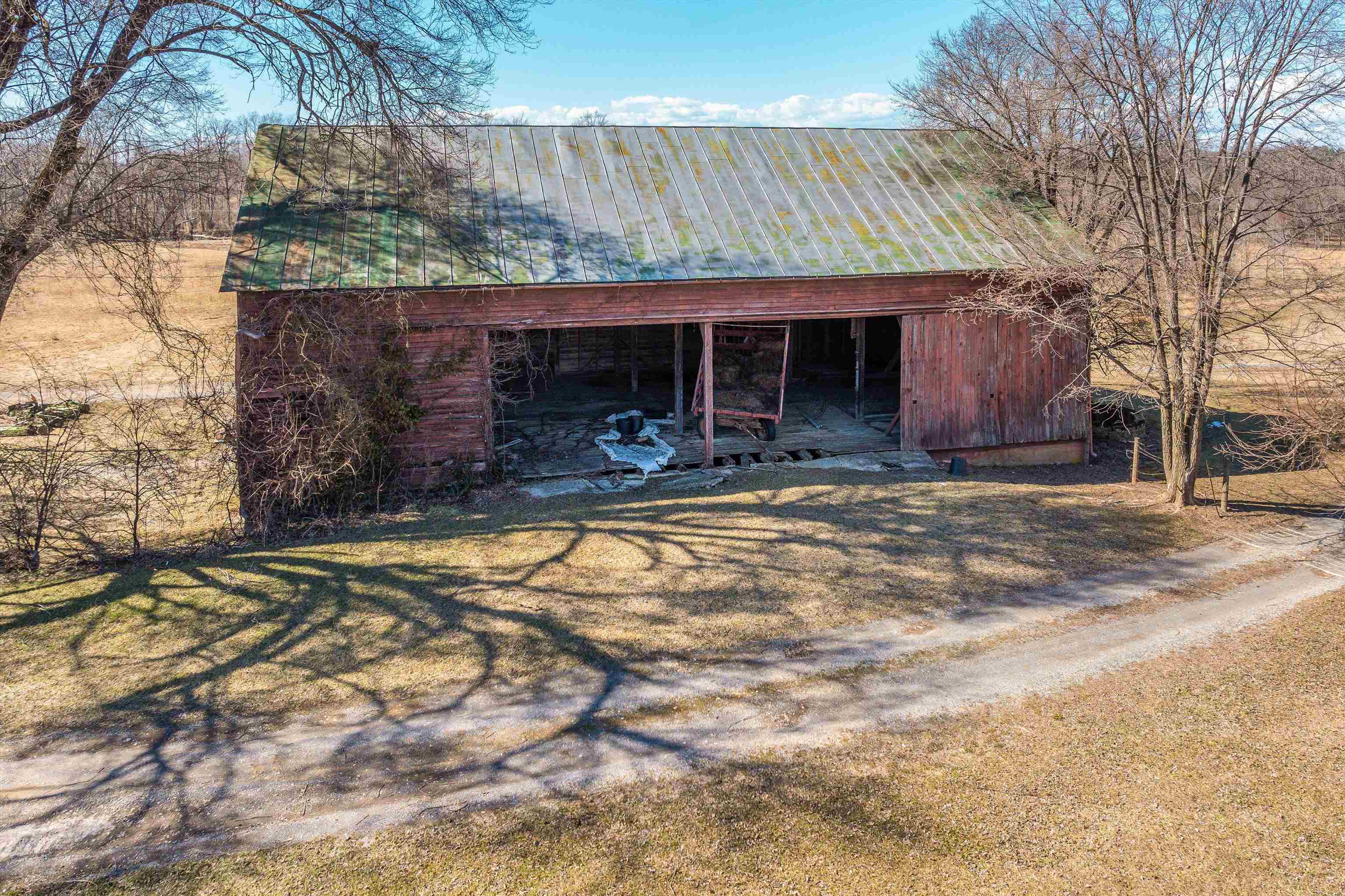 514 LIPSCOMB RD, STUARTS DRAFT, Virginia 24477, 10 Bedrooms Bedrooms, ,4 BathroomsBathrooms,Residential,14,514 LIPSCOMB RD,672921 MLS # 672921