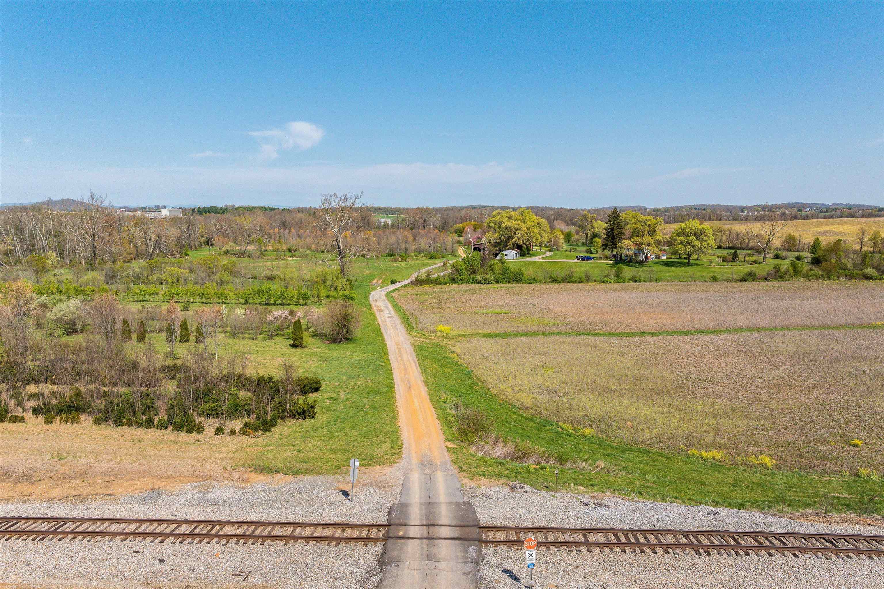 514 LIPSCOMB RD, STUARTS DRAFT, Virginia 24477, 10 Bedrooms Bedrooms, ,4 BathroomsBathrooms,Residential,14,514 LIPSCOMB RD,672921 MLS # 672921