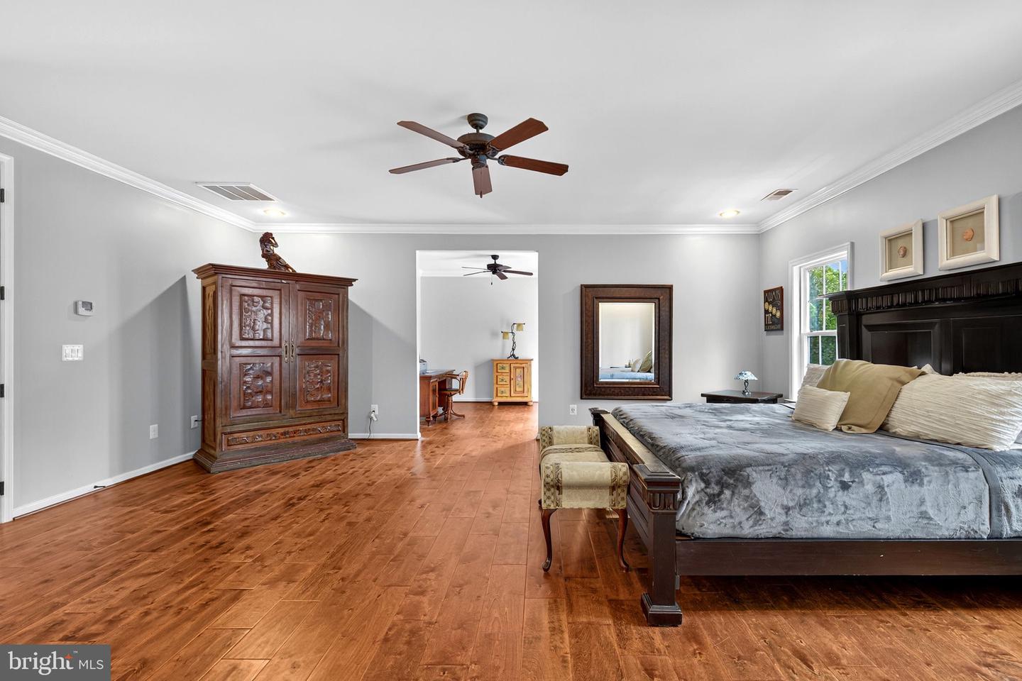 22011 BEAVERDAM DR, ASHBURN, Virginia 20148, 5 Bedrooms Bedrooms, 24 Rooms Rooms,5 BathroomsBathrooms,Residential,For Sale,22011 BEAVERDAM DR,VALO2114196 MLS # VALO2114196