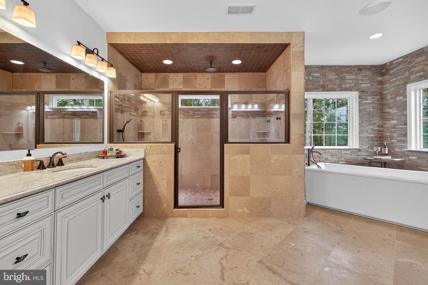 22011 BEAVERDAM DR, ASHBURN, Virginia 20148, 5 Bedrooms Bedrooms, 24 Rooms Rooms,5 BathroomsBathrooms,Residential,For Sale,22011 BEAVERDAM DR,VALO2114196 MLS # VALO2114196