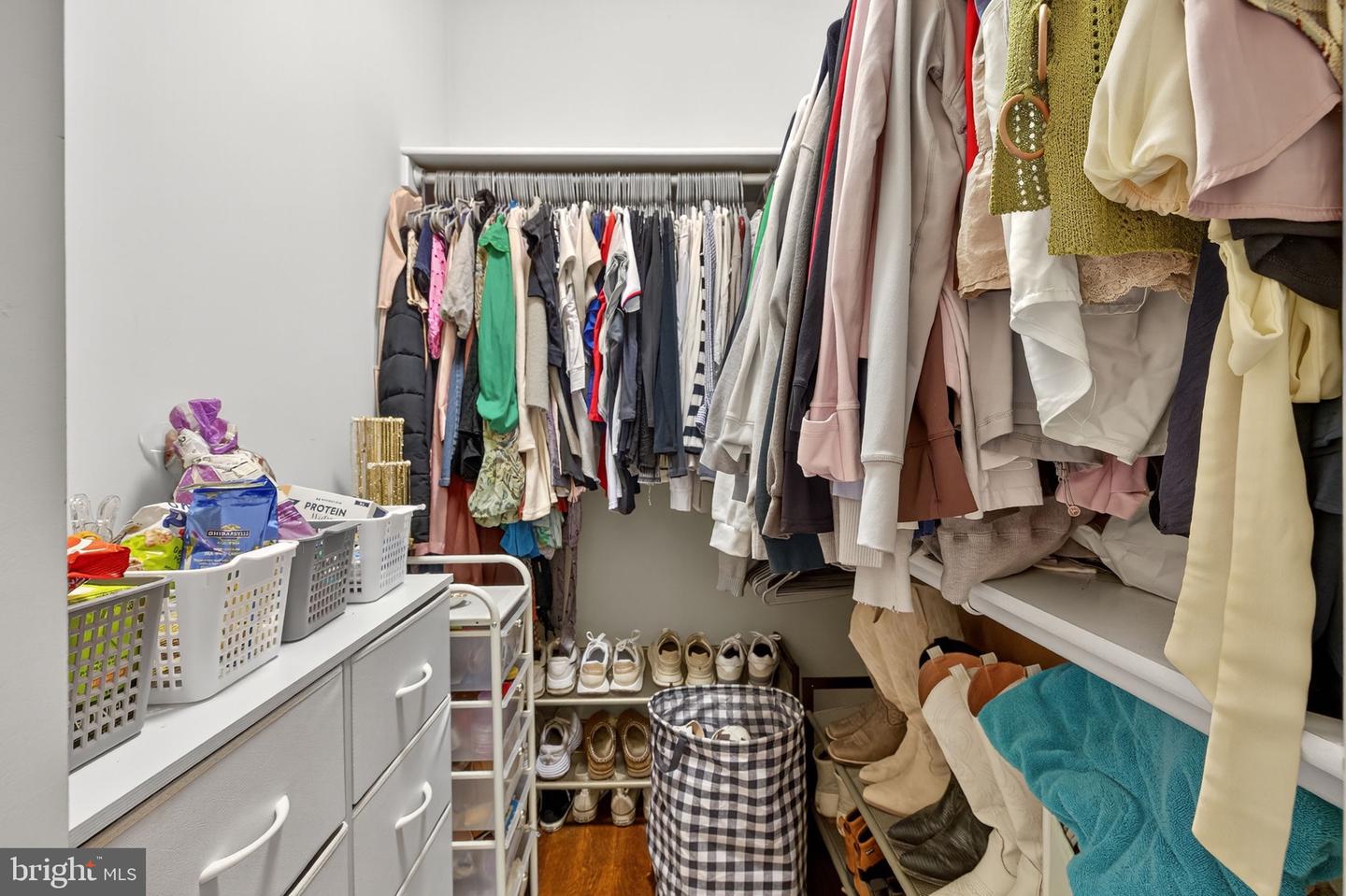 22011 BEAVERDAM DR, ASHBURN, Virginia 20148, 5 Bedrooms Bedrooms, 24 Rooms Rooms,5 BathroomsBathrooms,Residential,For Sale,22011 BEAVERDAM DR,VALO2114196 MLS # VALO2114196