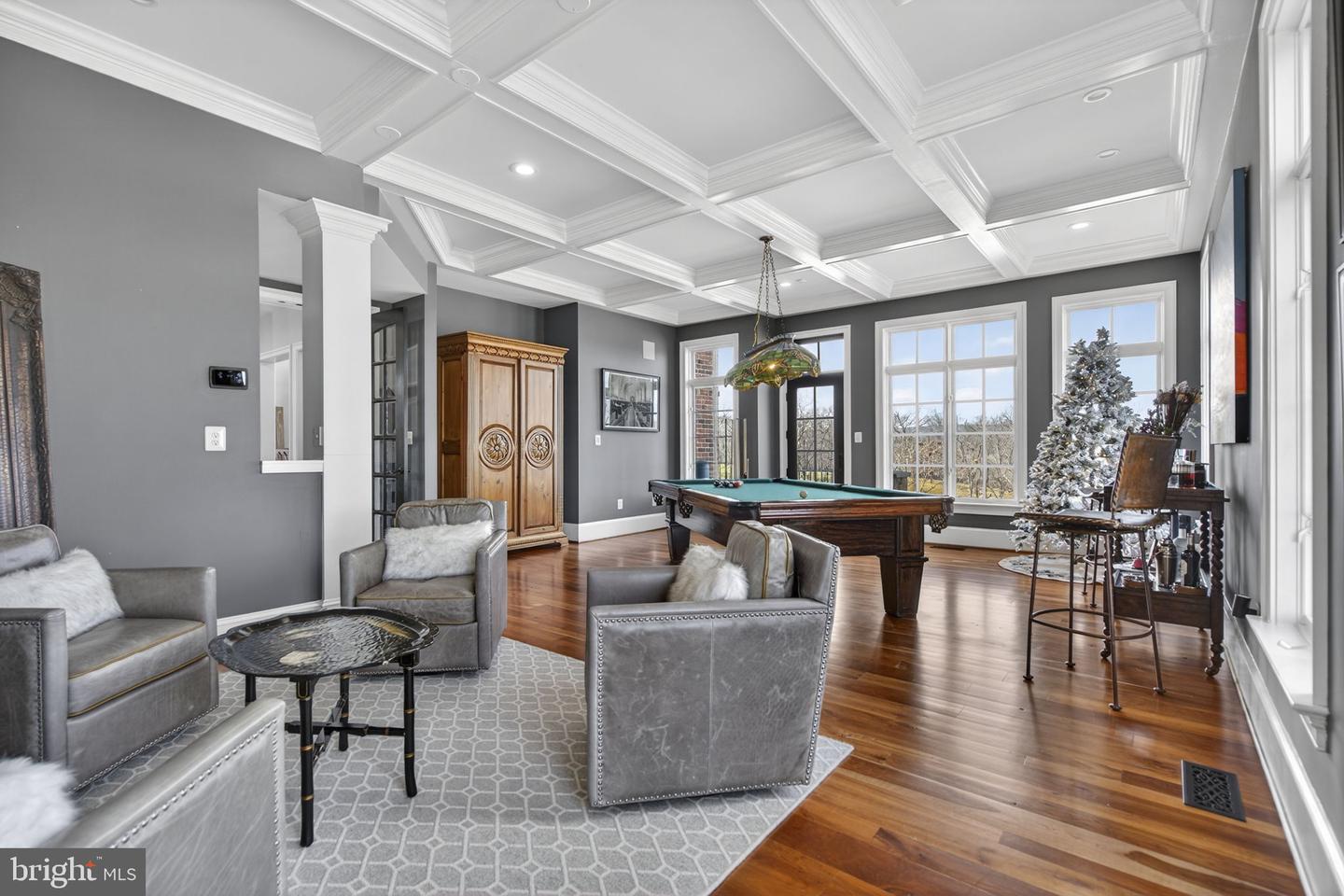 21051 ST LOUIS RD, MIDDLEBURG, Virginia 20117, 5 Bedrooms Bedrooms, ,5 BathroomsBathrooms,Residential,For Sale,21051 ST LOUIS RD,VALO2114338 MLS # VALO2114338