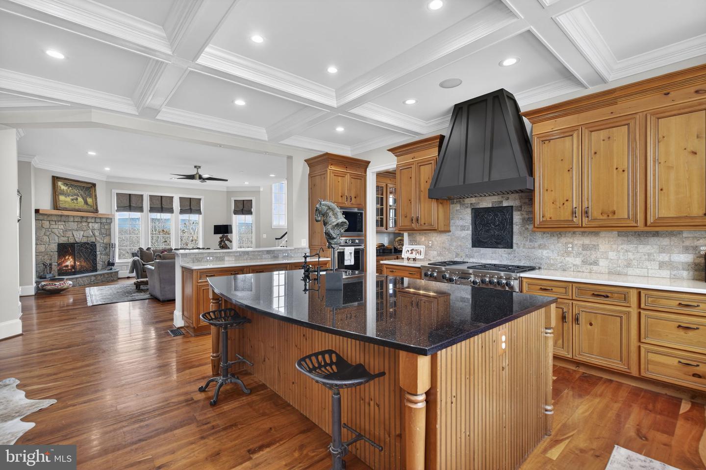 21051 ST LOUIS RD, MIDDLEBURG, Virginia 20117, 5 Bedrooms Bedrooms, ,5 BathroomsBathrooms,Residential,For Sale,21051 ST LOUIS RD,VALO2114338 MLS # VALO2114338