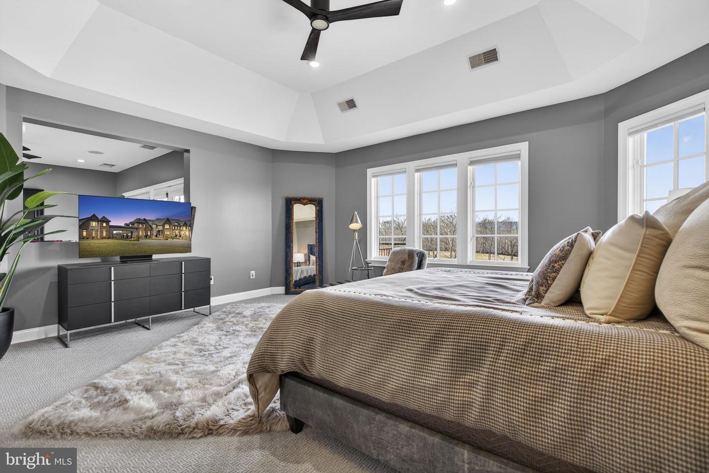 21051 ST LOUIS RD, MIDDLEBURG, Virginia 20117, 5 Bedrooms Bedrooms, ,5 BathroomsBathrooms,Residential,For Sale,21051 ST LOUIS RD,VALO2114338 MLS # VALO2114338