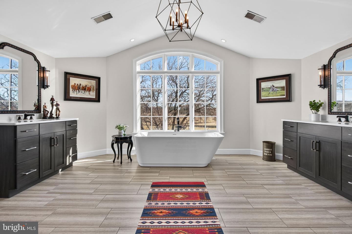 21051 ST LOUIS RD, MIDDLEBURG, Virginia 20117, 5 Bedrooms Bedrooms, ,5 BathroomsBathrooms,Residential,For Sale,21051 ST LOUIS RD,VALO2114338 MLS # VALO2114338