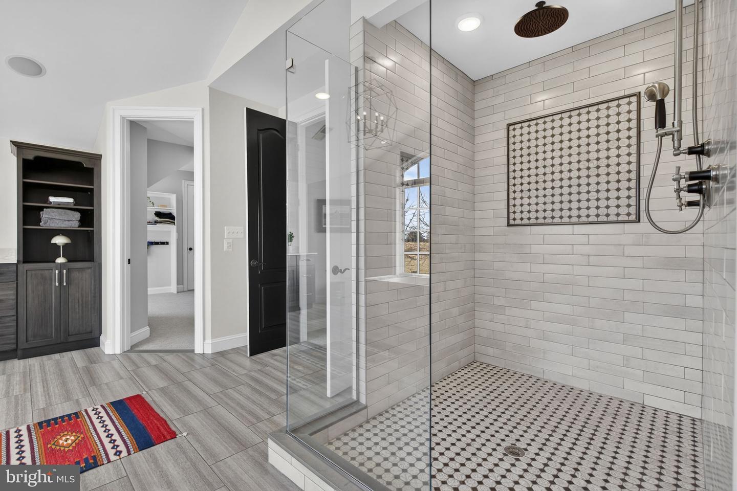 21051 ST LOUIS RD, MIDDLEBURG, Virginia 20117, 5 Bedrooms Bedrooms, ,5 BathroomsBathrooms,Residential,For Sale,21051 ST LOUIS RD,VALO2114338 MLS # VALO2114338