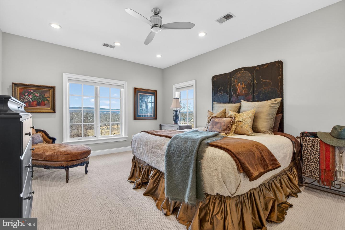 21051 ST LOUIS RD, MIDDLEBURG, Virginia 20117, 5 Bedrooms Bedrooms, ,5 BathroomsBathrooms,Residential,For Sale,21051 ST LOUIS RD,VALO2114338 MLS # VALO2114338