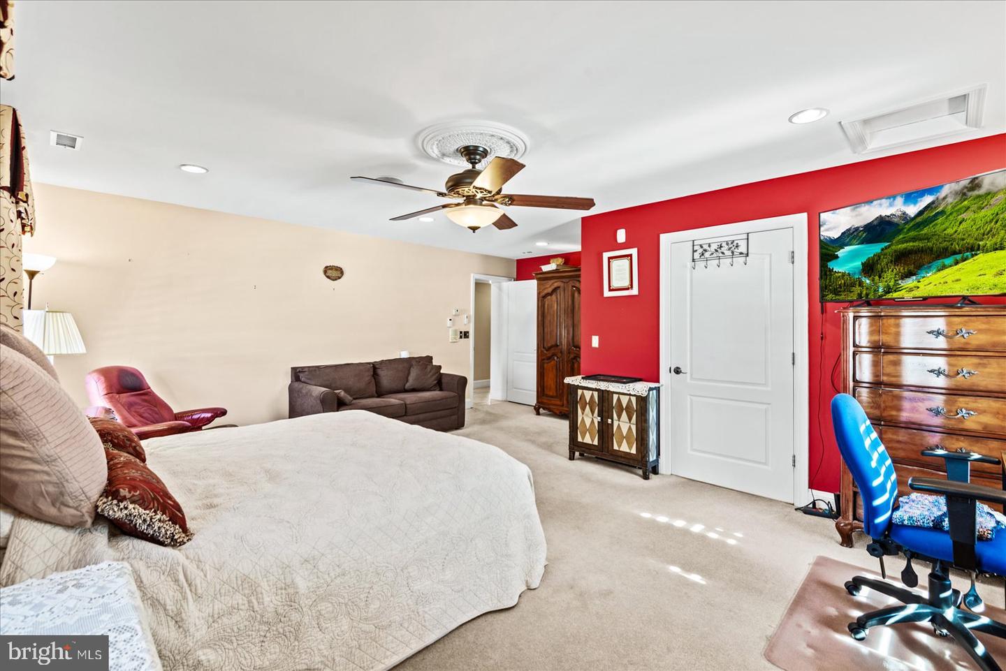 8071 WINDSOR DR, KING GEORGE, Virginia 22485, 5 Bedrooms Bedrooms, 16 Rooms Rooms,4 BathroomsBathrooms,Residential,For Sale,8071 WINDSOR DR,VAKG2007432 MLS # VAKG2007432