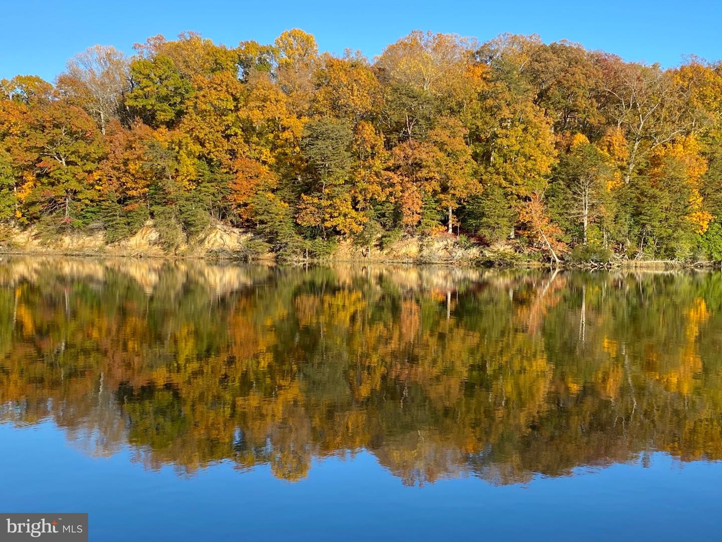 8071 WINDSOR DR, KING GEORGE, Virginia 22485, 5 Bedrooms Bedrooms, 16 Rooms Rooms,4 BathroomsBathrooms,Residential,For Sale,8071 WINDSOR DR,VAKG2007432 MLS # VAKG2007432